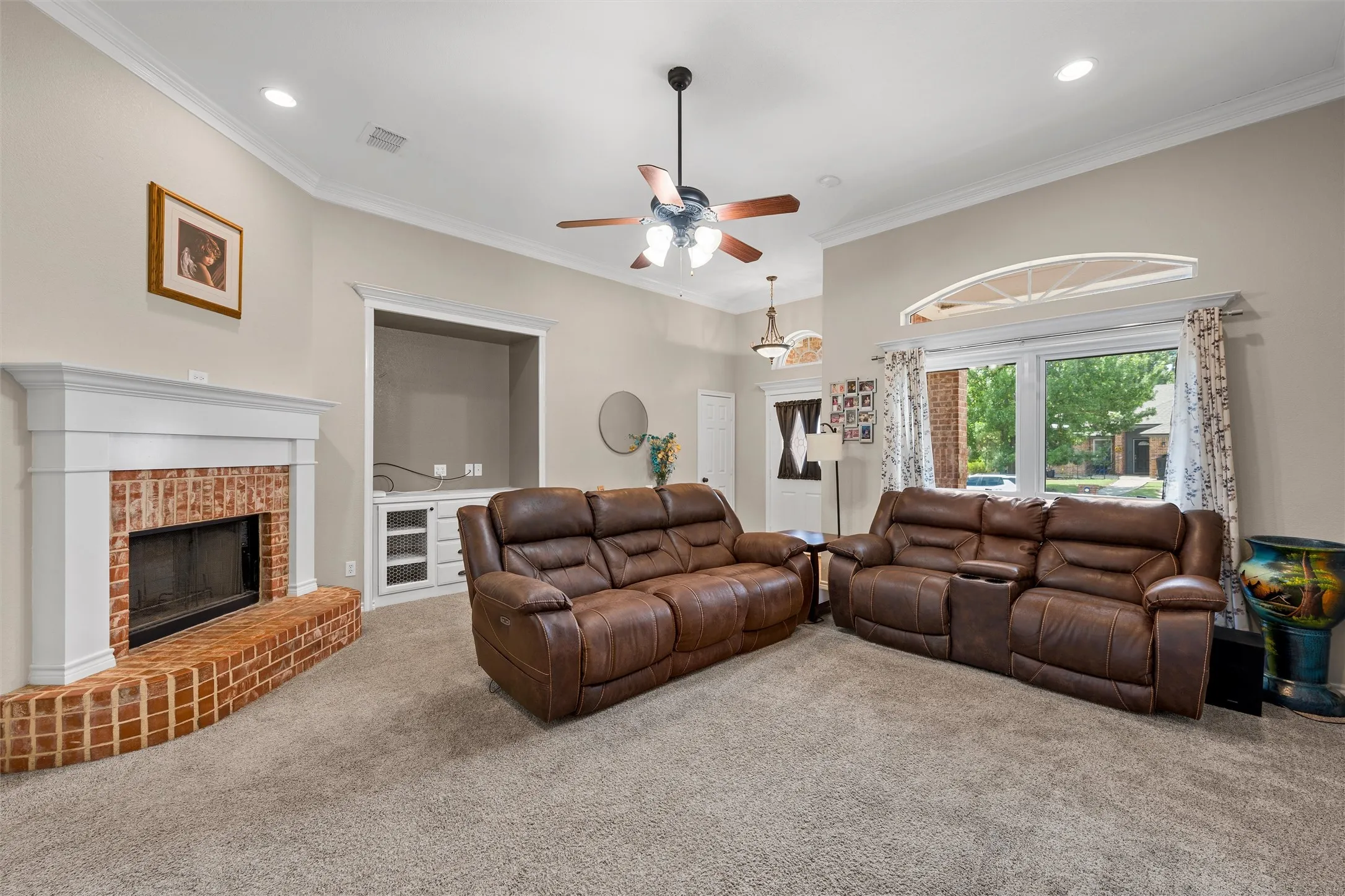 Single Family Residence For Sale in Mc Lennan County , 10617 Aquilla Trail, Waco, Texas 76708, 4 Bedroom, 2 Bathroom, 2 Garage spaces, 1,810 Sqft, built in 2006, mls#21394938, Real Estate Agent in Waco, Homes For Sale in Mc Lennan county, Homes For Sale in Waco, Realtor in Waco Texas, Real Estate Brokerage Independent Realty Texas, Luminita Cordes Realtor