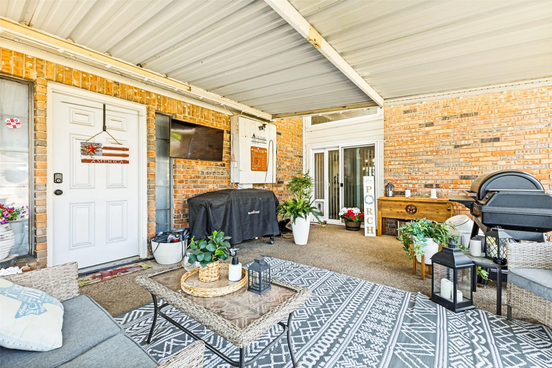 Single Family Residence For Rent in Collin County , 204 N W A Allen Boulevard, Wylie, Texas 75098, 3 Bedroom, 2 Bathroom, 4 Garage spaces, 1,455 Sqft, built in 1987, mls#21395501, Real Estate Agent in Wylie, Homes For Rent in Collin county, Homes For Rent in Wylie, Realtor in Wylie Texas, Real Estate Brokerage Independent Realty Texas, Luminita Cordes Realtor
