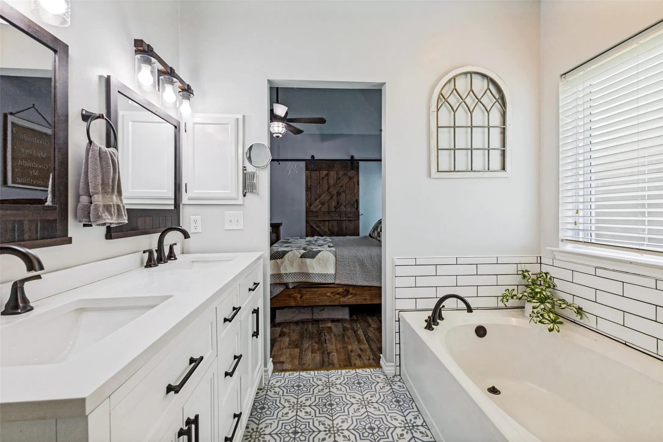 Single Family Residence For Rent in Collin County , 204 N W A Allen Boulevard, Wylie, Texas 75098, 3 Bedroom, 2 Bathroom, 4 Garage spaces, 1,455 Sqft, built in 1987, mls#21395501, Real Estate Agent in Wylie, Homes For Rent in Collin county, Homes For Rent in Wylie, Realtor in Wylie Texas, Real Estate Brokerage Independent Realty Texas, Luminita Cordes Realtor