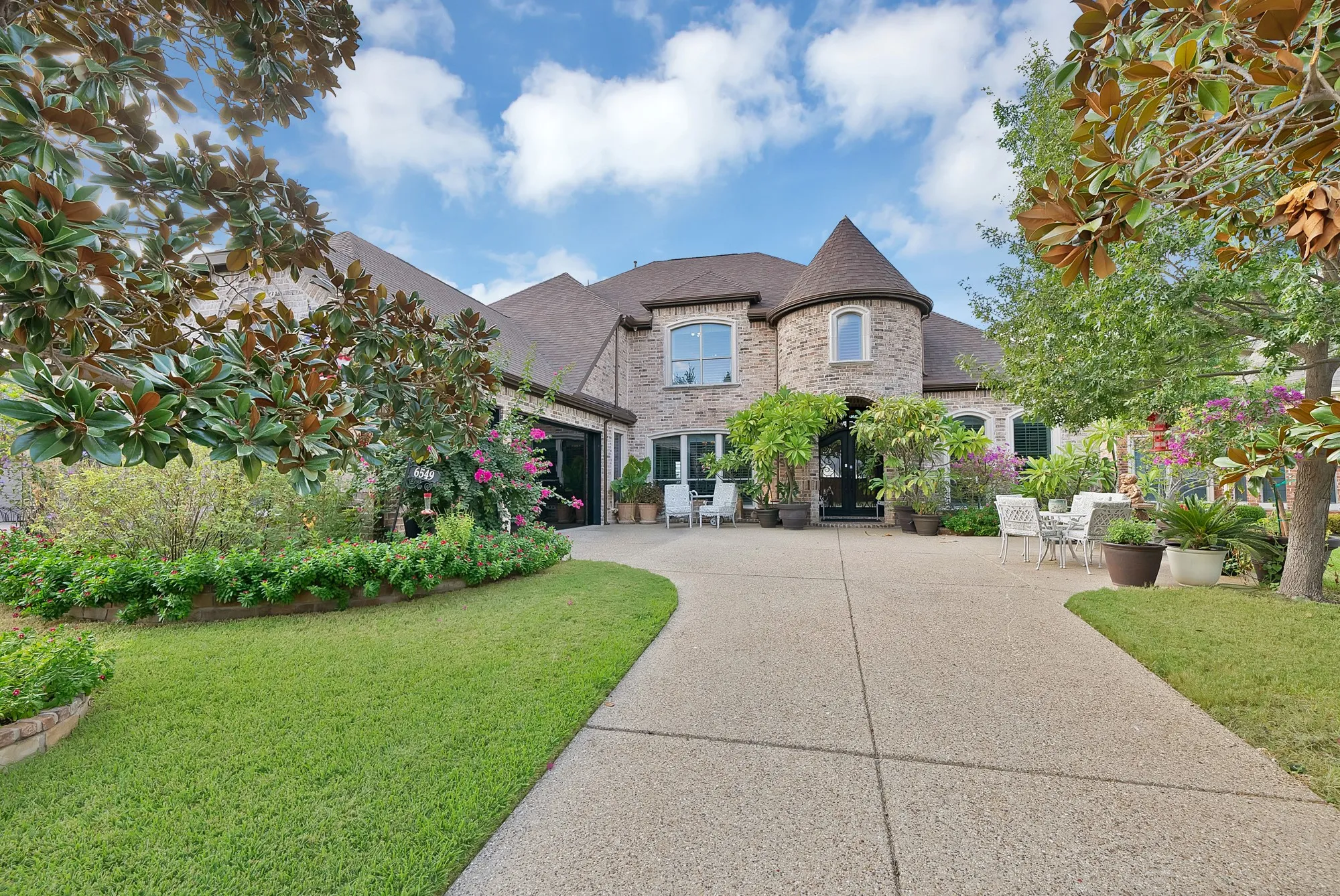 Striking curb appeal welcomes you home.