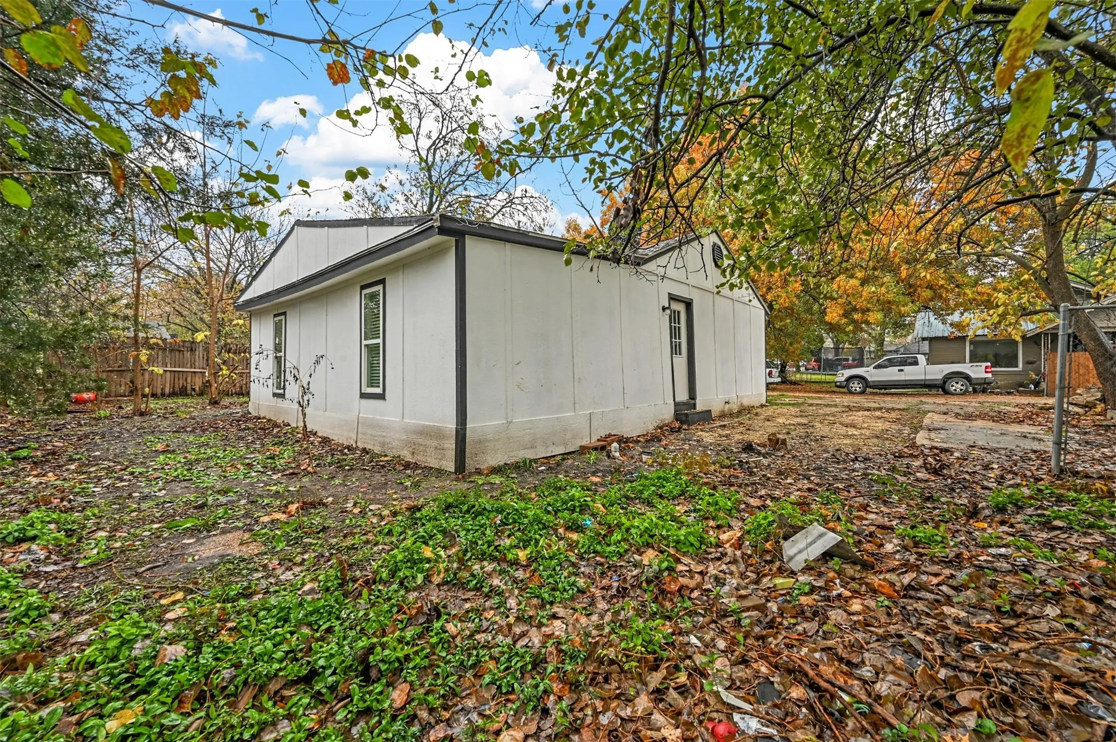 Single Family Residence For Rent in Collin County , 105 Short Street, Farmersville, Texas 75442, 3 Bedroom, 1 Bathroom, Garage spaces, 1,432 Sqft, built in 1941, mls#21395511, Real Estate Agent in Farmersville, Homes For Rent in Collin county, Homes For Rent in Farmersville, Realtor in Farmersville Texas, Real Estate Brokerage Independent Realty Texas, Luminita Cordes Realtor