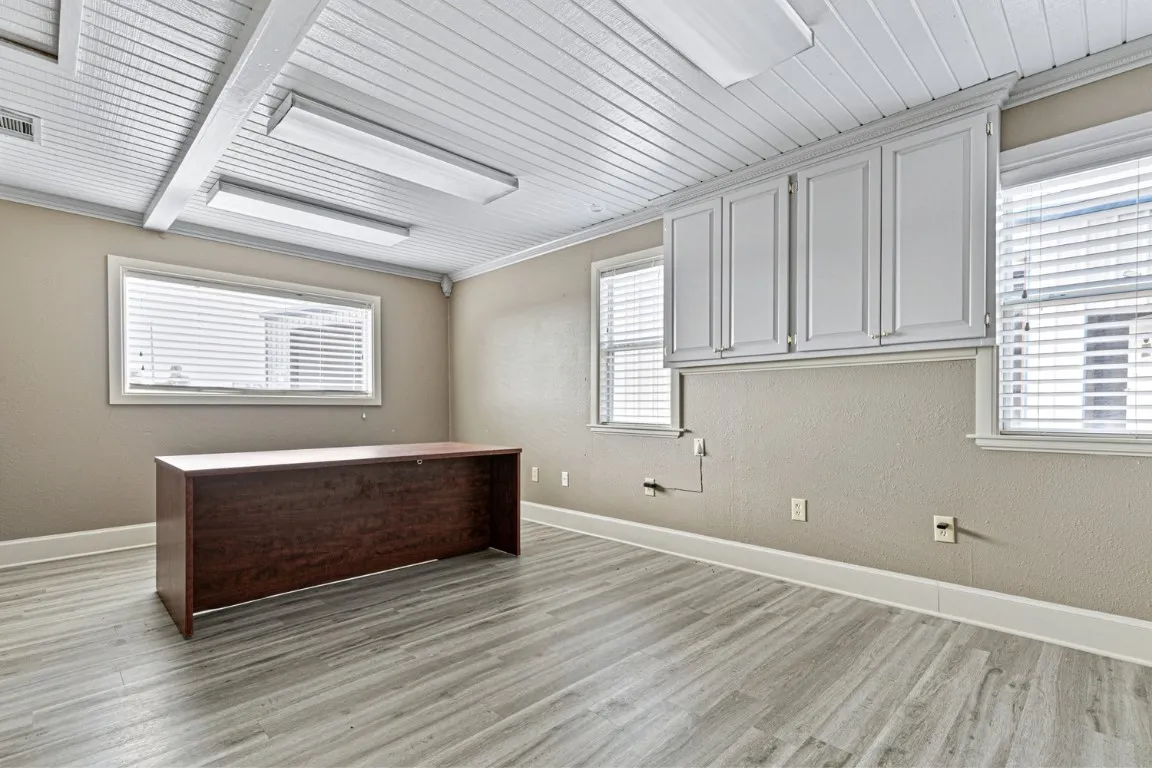 Industrial For Rent in Hunt County , 5302 Tx-276, Royse City, Texas 75189, 0, 0, Garage spaces, 0 Sqft, built in 1968, mls#21395114, Real Estate Agent in Royse City, Homes For Rent in Hunt county, Homes For Rent in Royse City, Realtor in Royse City Texas, Real Estate Brokerage Independent Realty Texas, Luminita Cordes Realtor
