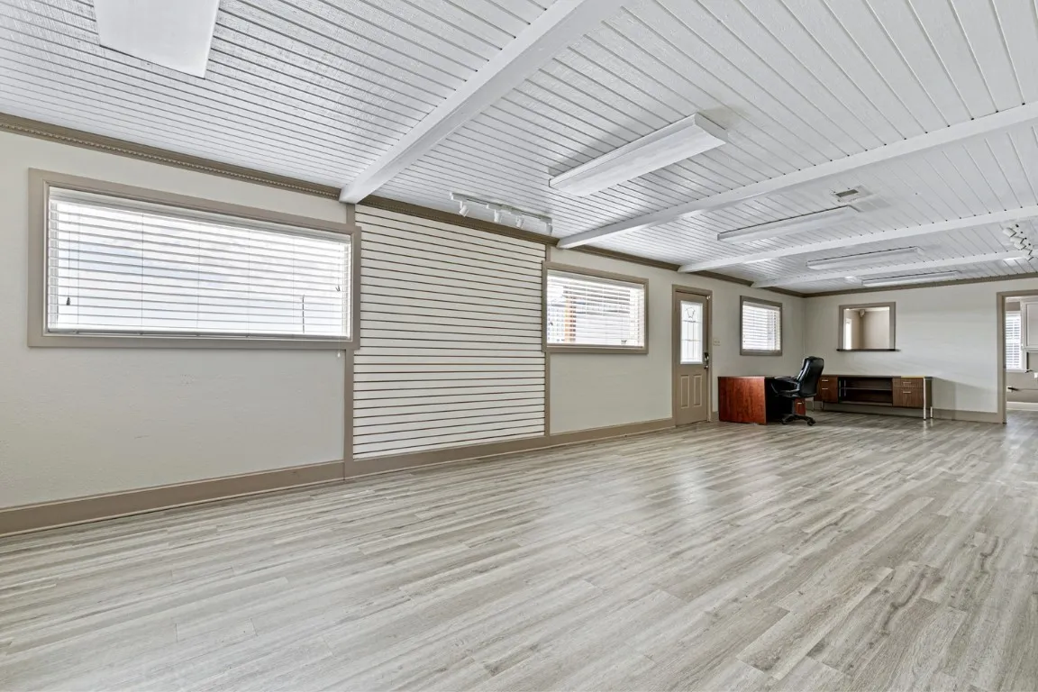 Industrial For Rent in Hunt County , 5302 Tx-276, Royse City, Texas 75189, 0, 0, Garage spaces, 0 Sqft, built in 1968, mls#21395114, Real Estate Agent in Royse City, Homes For Rent in Hunt county, Homes For Rent in Royse City, Realtor in Royse City Texas, Real Estate Brokerage Independent Realty Texas, Luminita Cordes Realtor