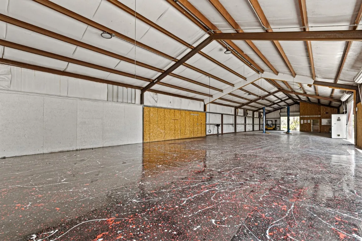 Industrial For Rent in Hunt County , 5302 Tx-276, Royse City, Texas 75189, 0, 0, Garage spaces, 0 Sqft, built in 1968, mls#21395114, Real Estate Agent in Royse City, Homes For Rent in Hunt county, Homes For Rent in Royse City, Realtor in Royse City Texas, Real Estate Brokerage Independent Realty Texas, Luminita Cordes Realtor