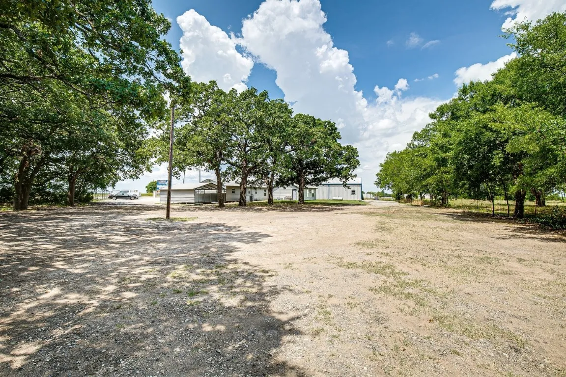 Industrial For Rent in Hunt County , 5302 Tx-276, Royse City, Texas 75189, 0, 0, Garage spaces, 0 Sqft, built in 1968, mls#21395114, Real Estate Agent in Royse City, Homes For Rent in Hunt county, Homes For Rent in Royse City, Realtor in Royse City Texas, Real Estate Brokerage Independent Realty Texas, Luminita Cordes Realtor