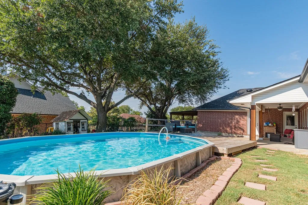 Single Family Residence For Sale in Kaufman County , 102 Fairway Lane, Crandall, Texas 75114, 3 Bedroom, 3 Bathroom, 2 Garage spaces, 2,429 Sqft, built in 1997, mls#21391758, Real Estate Agent in Crandall, Homes For Sale in Kaufman county, Homes For Sale in Crandall, Realtor in Crandall Texas, Real Estate Brokerage Independent Realty Texas, Luminita Cordes Realtor