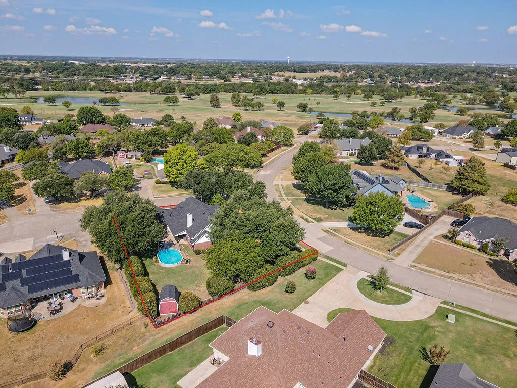Single Family Residence For Sale in Kaufman County , 102 Fairway Lane, Crandall, Texas 75114, 3 Bedroom, 3 Bathroom, 2 Garage spaces, 2,429 Sqft, built in 1997, mls#21391758, Real Estate Agent in Crandall, Homes For Sale in Kaufman county, Homes For Sale in Crandall, Realtor in Crandall Texas, Real Estate Brokerage Independent Realty Texas, Luminita Cordes Realtor