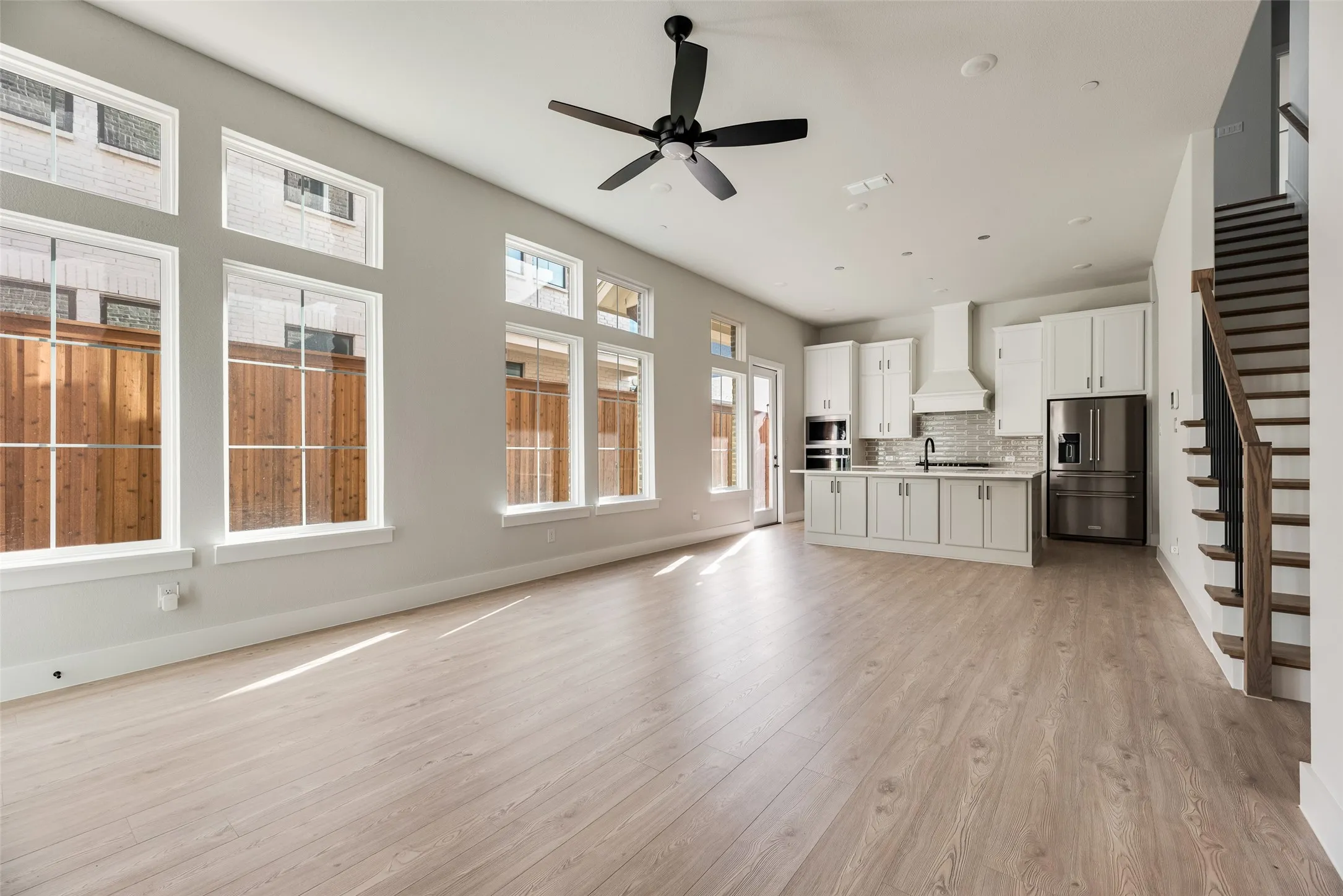 Townhouse For Rent in Denton County , 11965 Brubaker Drive, Frisco, Texas 75033, 4 Bedroom, 4 Bathroom, 2 Garage spaces, 2,643 Sqft, built in 2023, mls#21395304, Real Estate Agent in Frisco, Homes For Rent in Denton county, Homes For Rent in Frisco, Realtor in Frisco Texas, Real Estate Brokerage Independent Realty Texas, Luminita Cordes Realtor