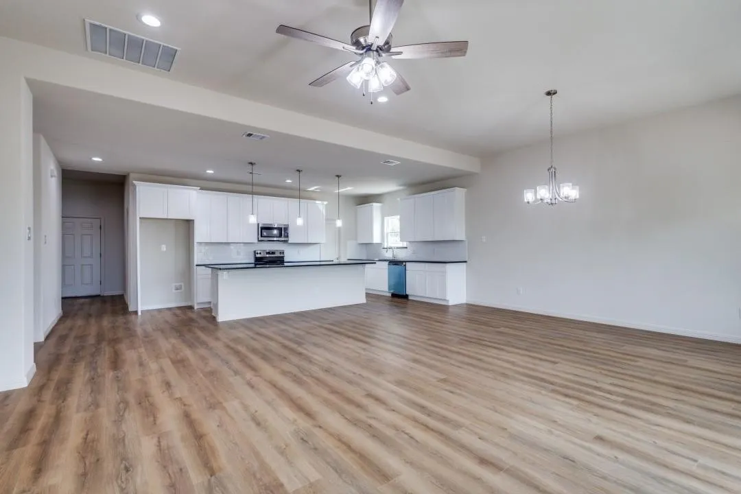 Single Family Residence For Rent in Wise County , 267 Jim Walter Drive, Runaway Bay, Texas 76426, 3 Bedroom, 2 Bathroom, 2 Garage spaces, 1,604 Sqft, built in 2024, mls#21395523, Real Estate Agent in Runaway Bay, Homes For Rent in Wise county, Homes For Rent in Runaway Bay, Realtor in Runaway Bay Texas, Real Estate Brokerage Independent Realty Texas, Luminita Cordes Realtor