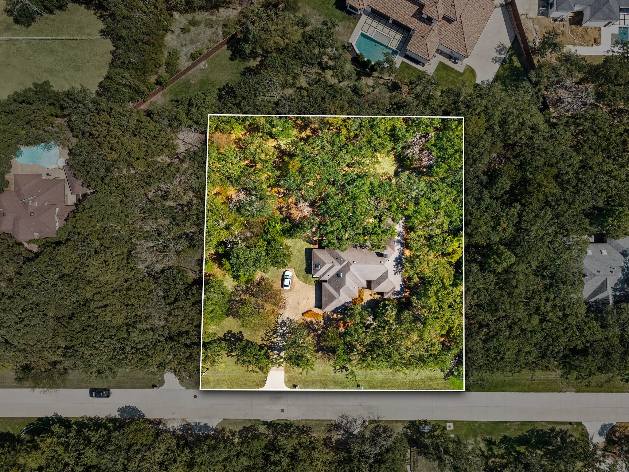 Single Family Residence For Sale in Tarrant County , 1653 creekside Drive, Southlake, Texas 76092, 4 Bedroom, 3 Bathroom, 2 Garage spaces, 2,833 Sqft, built in 1982, mls#21395506, Real Estate Agent in Southlake, Homes For Sale in Tarrant county, Homes For Sale in Southlake, Realtor in Southlake Texas, Real Estate Brokerage Independent Realty Texas, Luminita Cordes Realtor