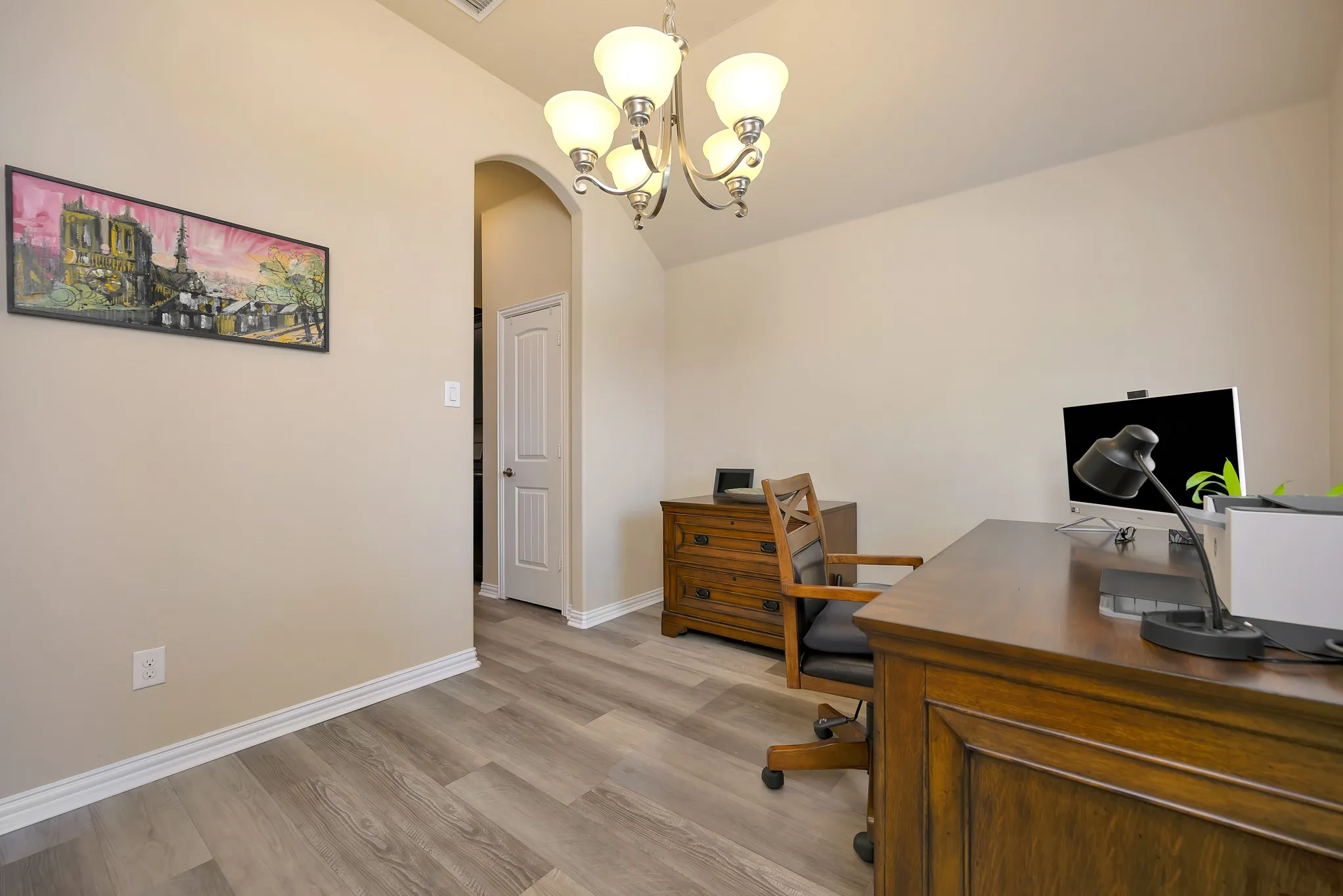 Single Family Residence For Sale in Tarrant County , 933 Keel Line Drive, Crowley, Texas 76036, 3 Bedroom, 2 Bathroom, 2 Garage spaces, 1,835 Sqft, built in 2012, mls#21395484, Real Estate Agent in Crowley, Homes For Sale in Tarrant county, Homes For Sale in Crowley, Realtor in Crowley Texas, Real Estate Brokerage Independent Realty Texas, Luminita Cordes Realtor