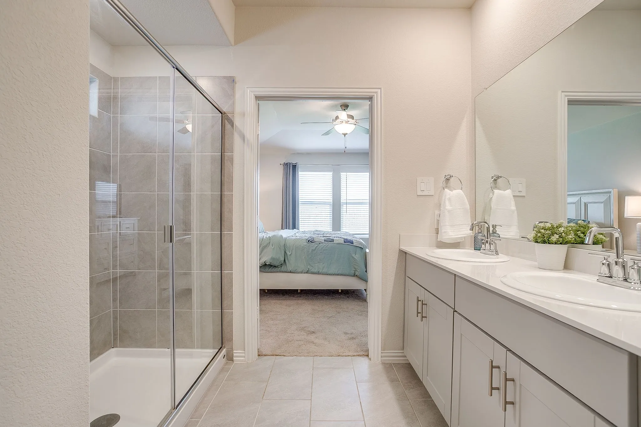 Single Family Residence For Sale in Tarrant County , 3013 Brittlebush Drive, Fort Worth, Texas 76108, 3 Bedroom, 2 Bathroom, 2 Garage spaces, 1,659 Sqft, built in 2023, mls#21395528, Real Estate Agent in Fort Worth, Homes For Sale in Tarrant county, Homes For Sale in Fort Worth, Realtor in Fort Worth Texas, Real Estate Brokerage Independent Realty Texas, Luminita Cordes Realtor