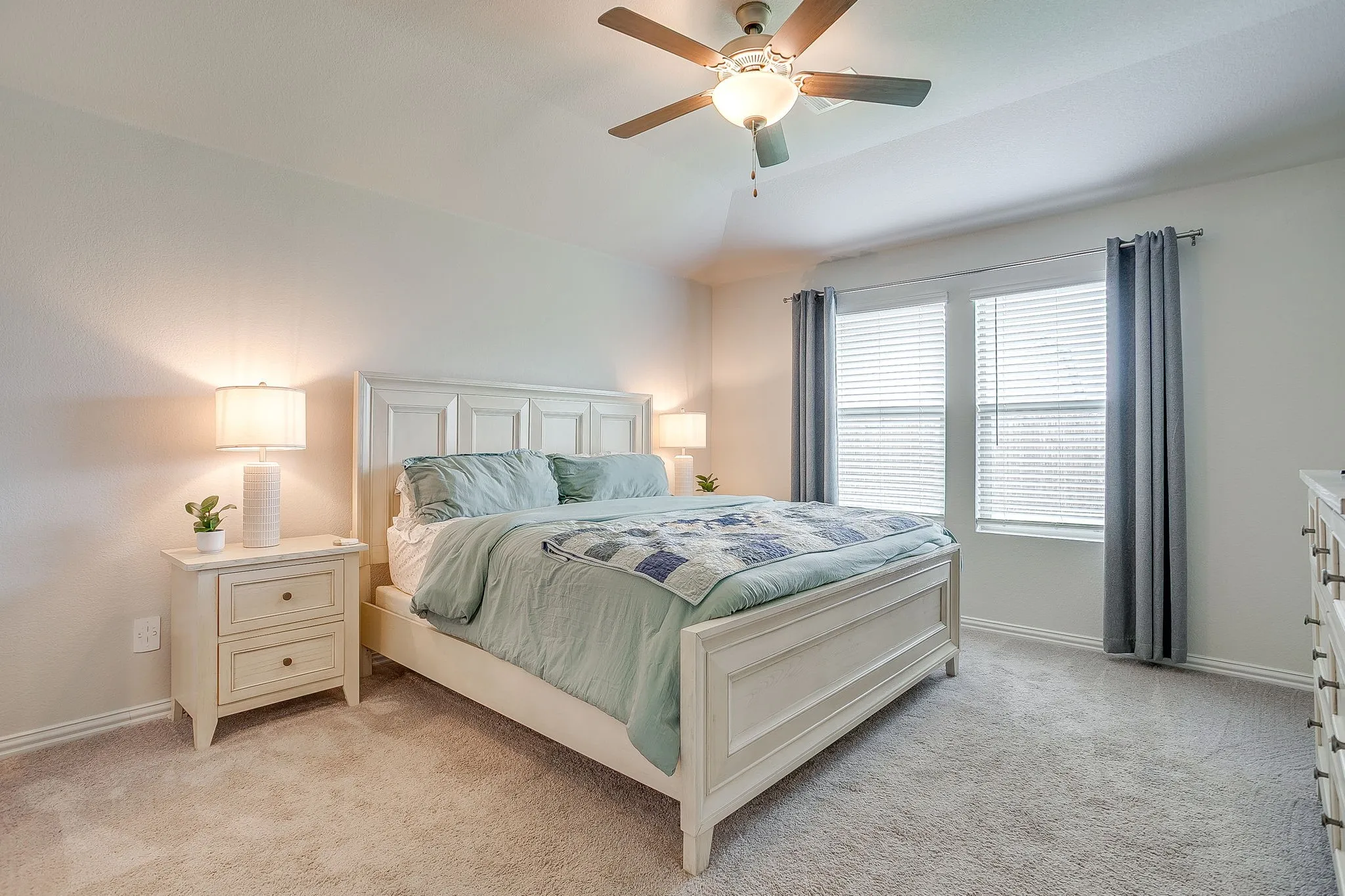 Single Family Residence For Sale in Tarrant County , 3013 Brittlebush Drive, Fort Worth, Texas 76108, 3 Bedroom, 2 Bathroom, 2 Garage spaces, 1,659 Sqft, built in 2023, mls#21395528, Real Estate Agent in Fort Worth, Homes For Sale in Tarrant county, Homes For Sale in Fort Worth, Realtor in Fort Worth Texas, Real Estate Brokerage Independent Realty Texas, Luminita Cordes Realtor