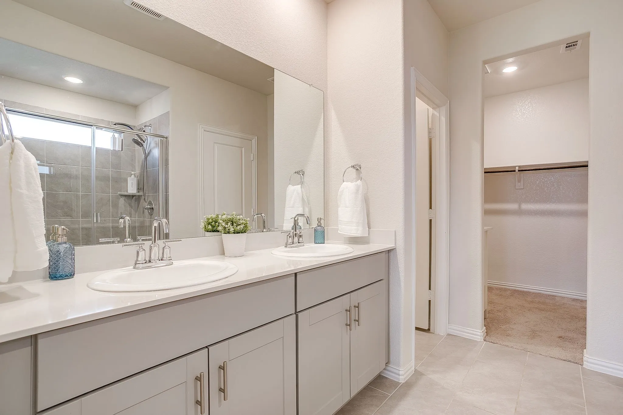 Single Family Residence For Sale in Tarrant County , 3013 Brittlebush Drive, Fort Worth, Texas 76108, 3 Bedroom, 2 Bathroom, 2 Garage spaces, 1,659 Sqft, built in 2023, mls#21395528, Real Estate Agent in Fort Worth, Homes For Sale in Tarrant county, Homes For Sale in Fort Worth, Realtor in Fort Worth Texas, Real Estate Brokerage Independent Realty Texas, Luminita Cordes Realtor