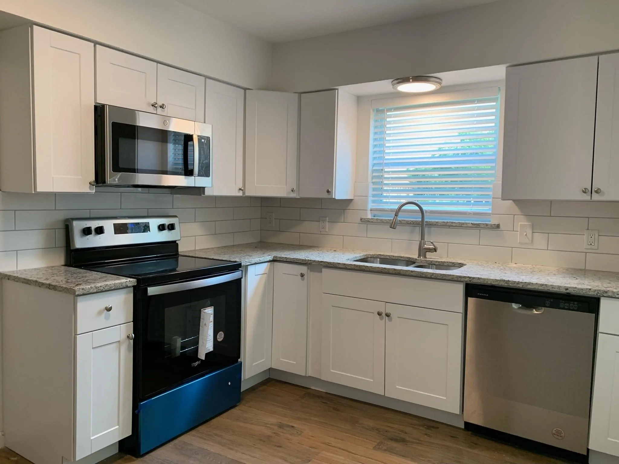 Single Family Residence For Rent in Hunt County , 3901 Bois D Arc Street, Greenville, Texas 75401, 3 Bedroom, 1 Bathroom, Garage spaces, 1,046 Sqft, built in 1940, mls#21395534, Real Estate Agent in Greenville, Homes For Rent in Hunt county, Homes For Rent in Greenville, Realtor in Greenville Texas, Real Estate Brokerage Independent Realty Texas, Luminita Cordes Realtor