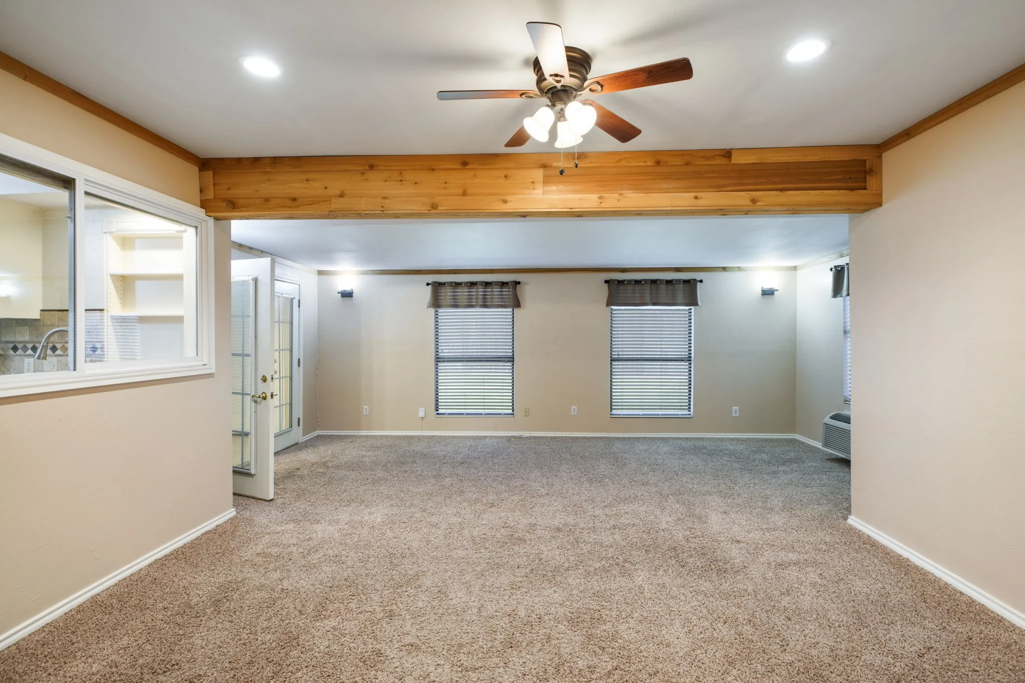 Single Family Residence For Sale in Tarrant County , 715 Salem Drive, Arlington, Texas 76014, 4 Bedroom, 2 Bathroom, 2 Garage spaces, 2,146 Sqft, built in 1977, mls#21393607, Real Estate Agent in Arlington, Homes For Sale in Tarrant county, Homes For Sale in Arlington, Realtor in Arlington Texas, Real Estate Brokerage Independent Realty Texas, Luminita Cordes Realtor