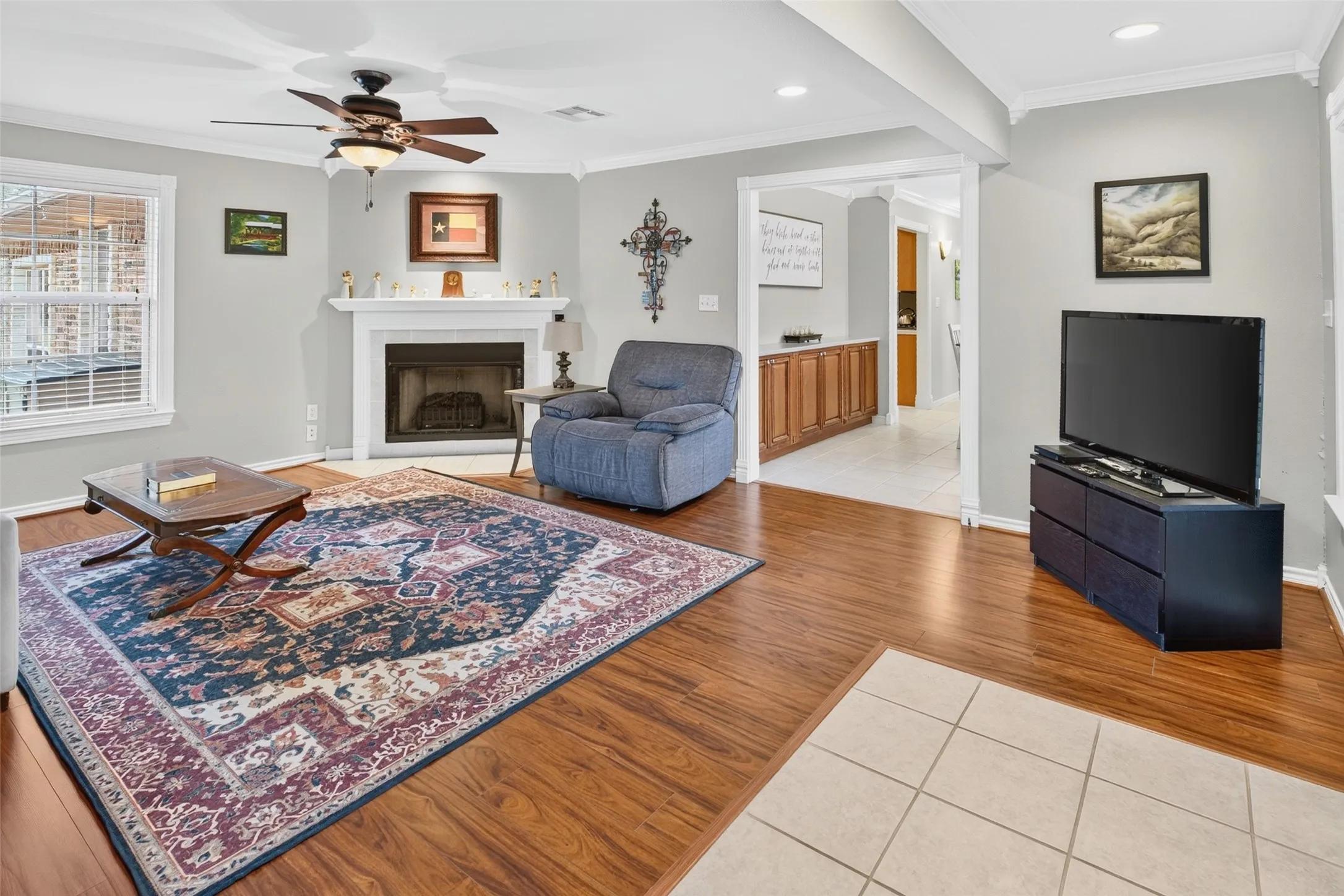 Single Family Residence For Sale in Mc Lennan County , 590 Bosque Lane, Mc Gregor, Texas 76657, 3 Bedroom, 2 Bathroom, 2 Garage spaces, 2,074 Sqft, built in 1965, mls#21394681, Real Estate Agent in Mc Gregor, Homes For Sale in Mc Lennan county, Homes For Sale in Mc Gregor, Realtor in Mc Gregor Texas, Real Estate Brokerage Independent Realty Texas, Luminita Cordes Realtor