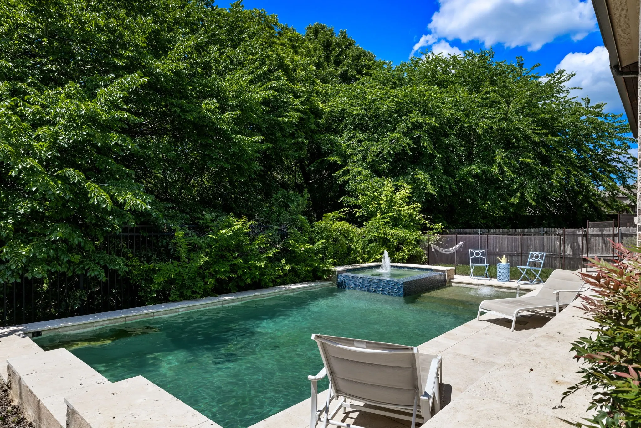 Single Family Residence For Sale in Collin County , 1417 Shenandoah Drive, Mc Kinney, Texas 75071, 4 Bedroom, 4 Bathroom, 2 Garage spaces, 3,233 Sqft, built in 2011, mls#21395116, Real Estate Agent in Mc Kinney, Homes For Sale in Collin county, Homes For Sale in Mc Kinney, Realtor in Mc Kinney Texas, Real Estate Brokerage Independent Realty Texas, Luminita Cordes Realtor