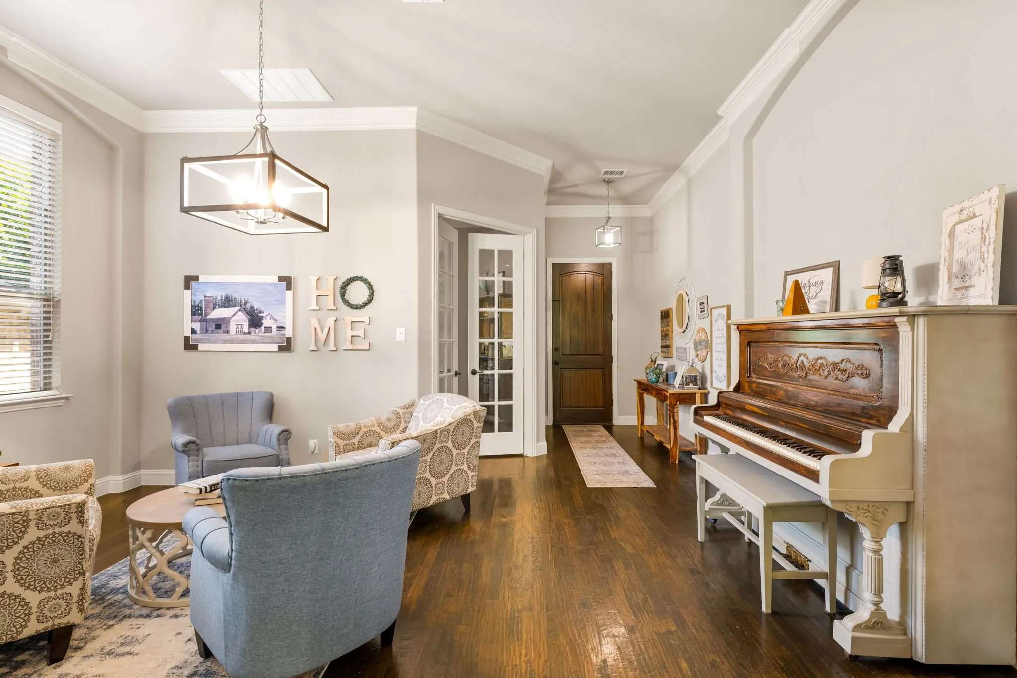 Single Family Residence For Sale in Collin County , 1417 Shenandoah Drive, Mc Kinney, Texas 75071, 4 Bedroom, 4 Bathroom, 2 Garage spaces, 3,233 Sqft, built in 2011, mls#21395116, Real Estate Agent in Mc Kinney, Homes For Sale in Collin county, Homes For Sale in Mc Kinney, Realtor in Mc Kinney Texas, Real Estate Brokerage Independent Realty Texas, Luminita Cordes Realtor