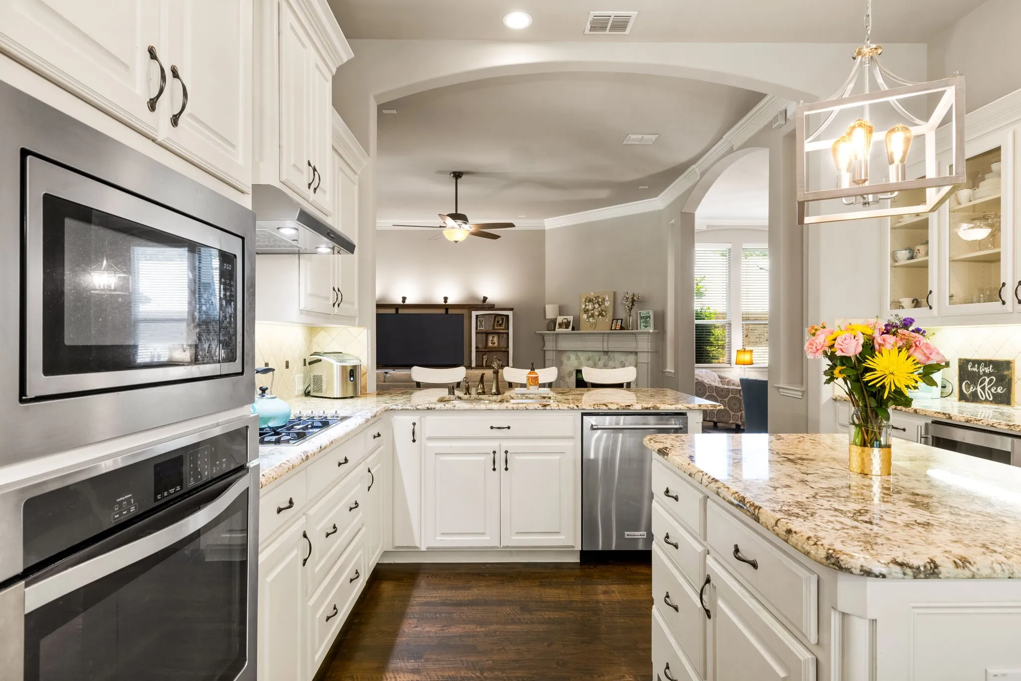 Single Family Residence For Sale in Collin County , 1417 Shenandoah Drive, Mc Kinney, Texas 75071, 4 Bedroom, 4 Bathroom, 2 Garage spaces, 3,233 Sqft, built in 2011, mls#21395116, Real Estate Agent in Mc Kinney, Homes For Sale in Collin county, Homes For Sale in Mc Kinney, Realtor in Mc Kinney Texas, Real Estate Brokerage Independent Realty Texas, Luminita Cordes Realtor