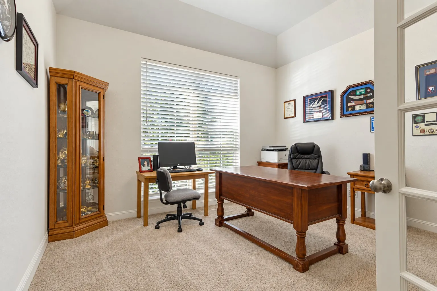 Single Family Residence For Sale in Denton County , 9401 Excursion Drive, Oak Point, Texas 75068, 3 Bedroom, 2 Bathroom, 3 Garage spaces, 2,171 Sqft, built in 2019, mls#21392431, Real Estate Agent in Oak Point, Homes For Sale in Denton county, Homes For Sale in Oak Point, Realtor in Oak Point Texas, Real Estate Brokerage Independent Realty Texas, Luminita Cordes Realtor