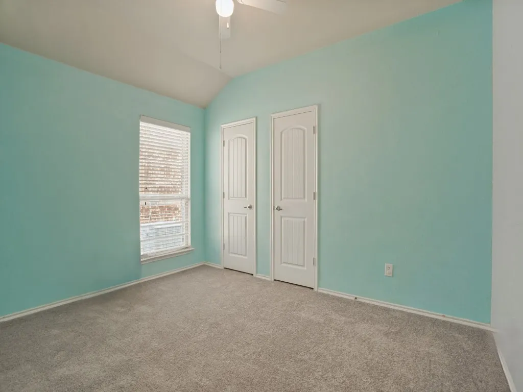 Single Family Residence For Sale in Denton County , 15012 Frisco Ranch Drive, Little Elm, Texas 75068, 3 Bedroom, 2 Bathroom, 2 Garage spaces, 1,668 Sqft, built in 2012, mls#21393074, Real Estate Agent in Little Elm, Homes For Sale in Denton county, Homes For Sale in Little Elm, Realtor in Little Elm Texas, Real Estate Brokerage Independent Realty Texas, Luminita Cordes Realtor