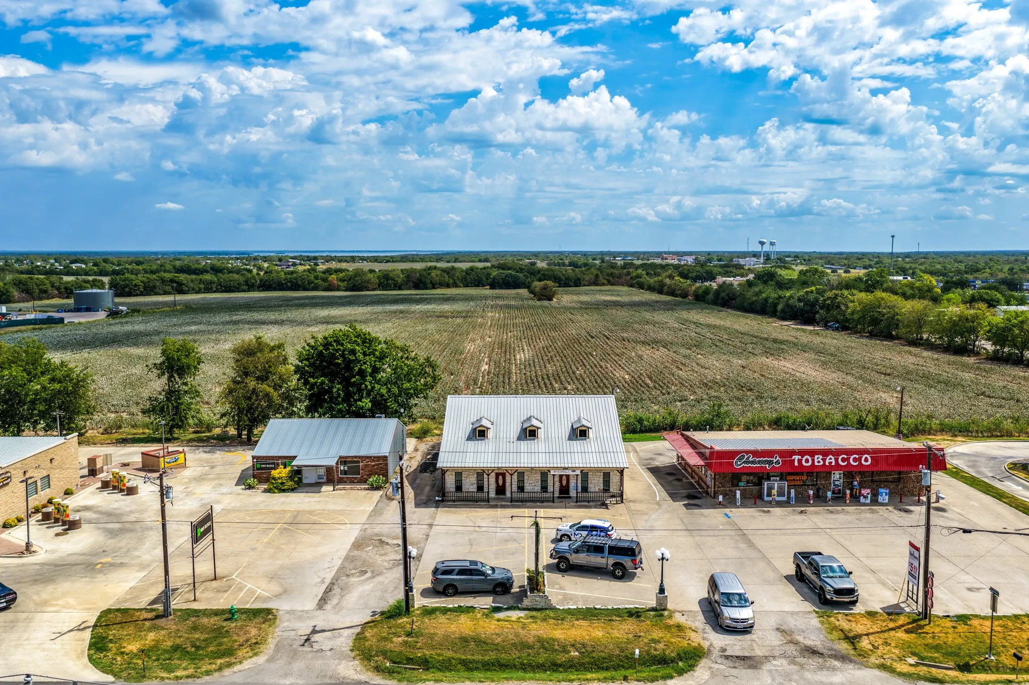 Office For Rent in Hunt County , 8883 State Highway 34 S, Quinlan, Texas 75474, 0, 0, Garage spaces, 0 Sqft, built in 2002, mls#21389982, Real Estate Agent in Quinlan, Homes For Rent in Hunt county, Homes For Rent in Quinlan, Realtor in Quinlan Texas, Real Estate Brokerage Independent Realty Texas, Luminita Cordes Realtor