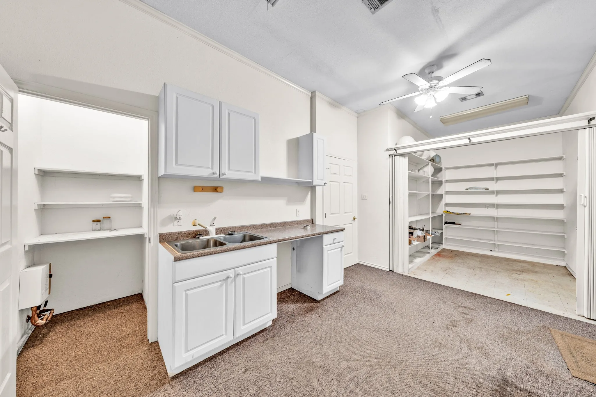 Office For Rent in Hunt County , 8883 State Highway 34 S, Quinlan, Texas 75474, 0, 0, Garage spaces, 0 Sqft, built in 2002, mls#21389982, Real Estate Agent in Quinlan, Homes For Rent in Hunt county, Homes For Rent in Quinlan, Realtor in Quinlan Texas, Real Estate Brokerage Independent Realty Texas, Luminita Cordes Realtor