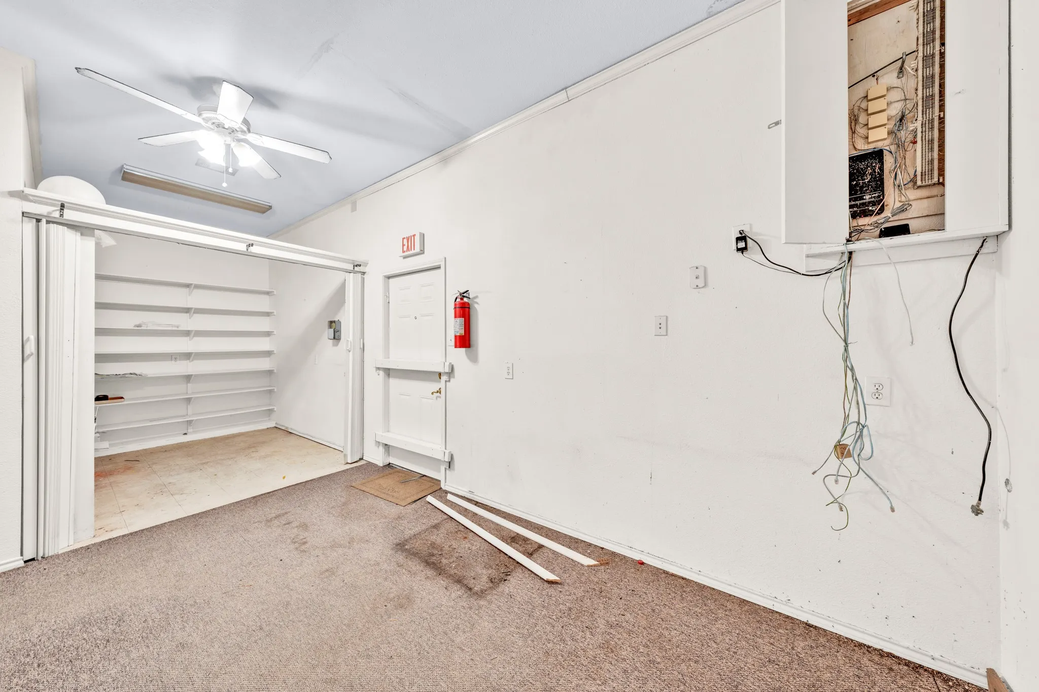 Office For Rent in Hunt County , 8883 State Highway 34 S, Quinlan, Texas 75474, 0, 0, Garage spaces, 0 Sqft, built in 2002, mls#21389982, Real Estate Agent in Quinlan, Homes For Rent in Hunt county, Homes For Rent in Quinlan, Realtor in Quinlan Texas, Real Estate Brokerage Independent Realty Texas, Luminita Cordes Realtor
