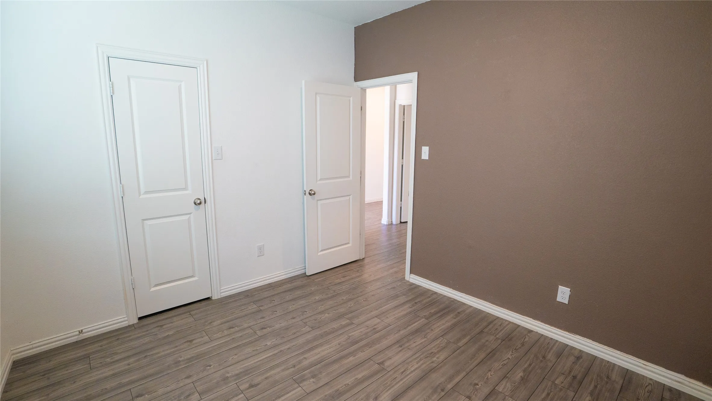 Single Family Residence For Sale in Collin County , 7109 Dandelion Road, Mc Kinney, Texas 75071, 4 Bedroom, 2 Bathroom, 2 Garage spaces, 1,990 Sqft, built in 2021, mls#21391280, Real Estate Agent in Mc Kinney, Homes For Sale in Collin county, Homes For Sale in Mc Kinney, Realtor in Mc Kinney Texas, Real Estate Brokerage Independent Realty Texas, Luminita Cordes Realtor