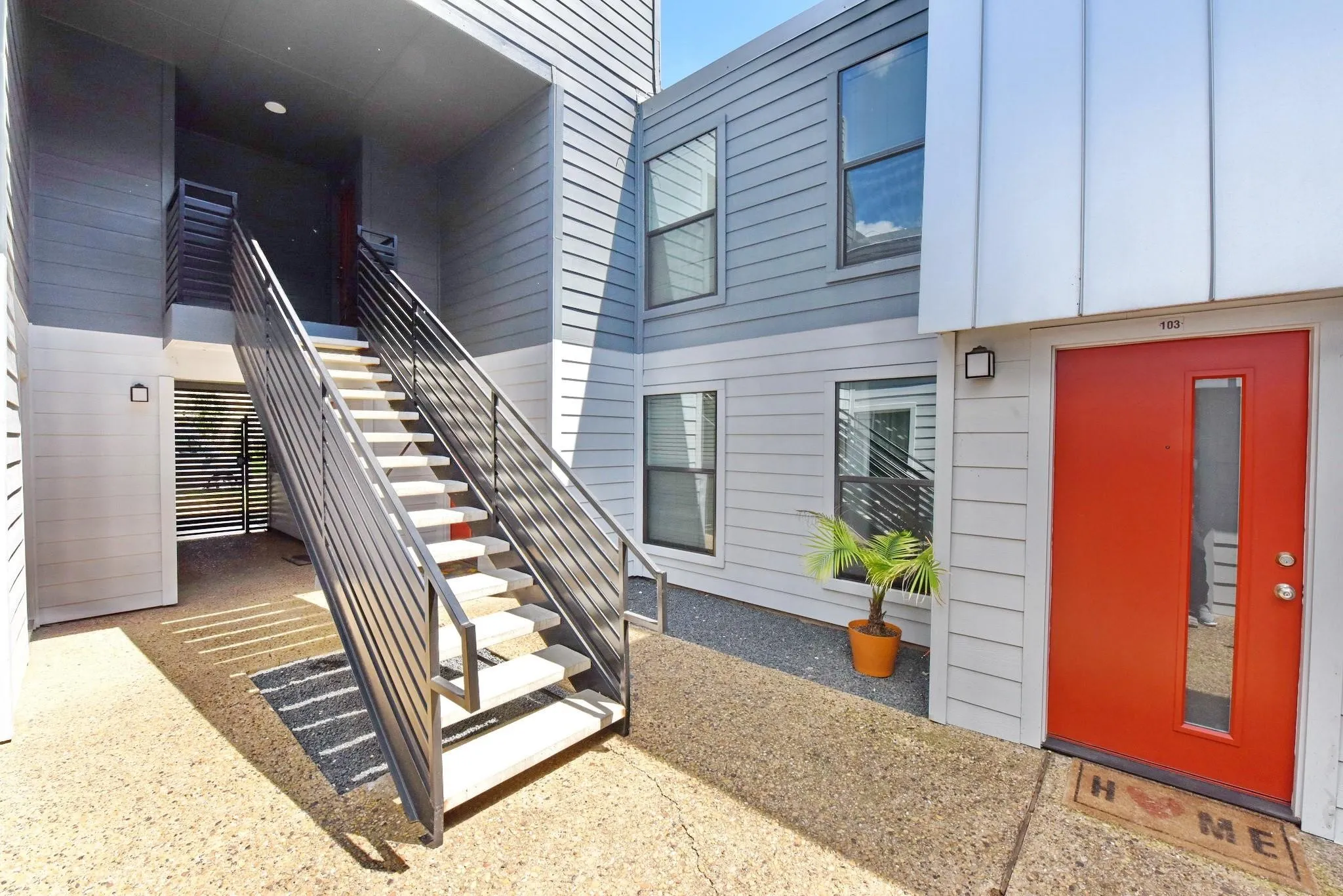 Condominium For Rent