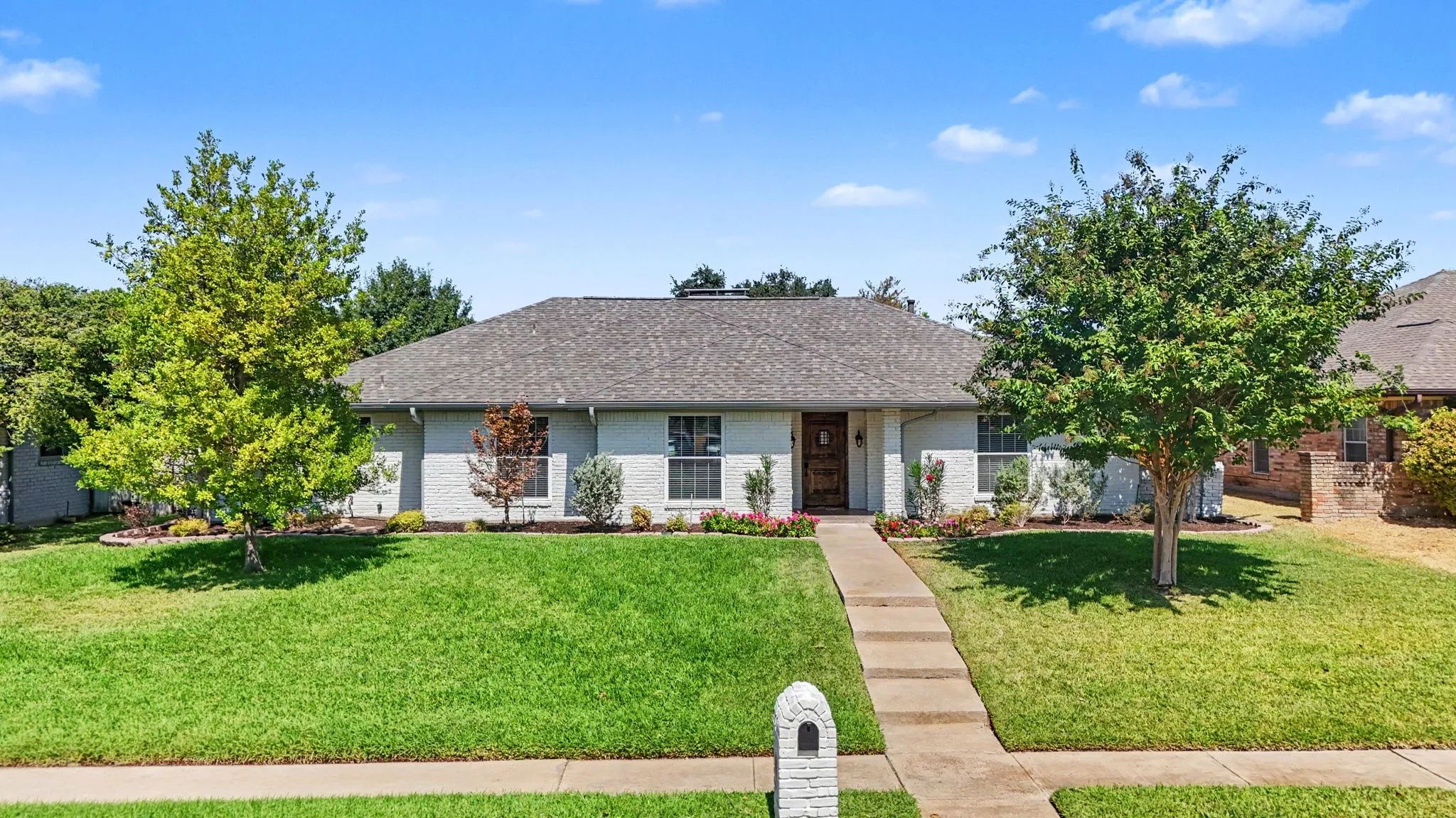 Single Family Residence For Sale in Collin County , 3625 Matterhorn Drive, Plano, Texas 75075, 3 Bedroom, 3 Bathroom, 2 Garage spaces, 2,349 Sqft, built in 1977, mls#21392022, Real Estate Agent in Plano, Homes For Sale in Collin county, Homes For Sale in Plano, Realtor in Plano Texas, Real Estate Brokerage Independent Realty Texas, Luminita Cordes Realtor