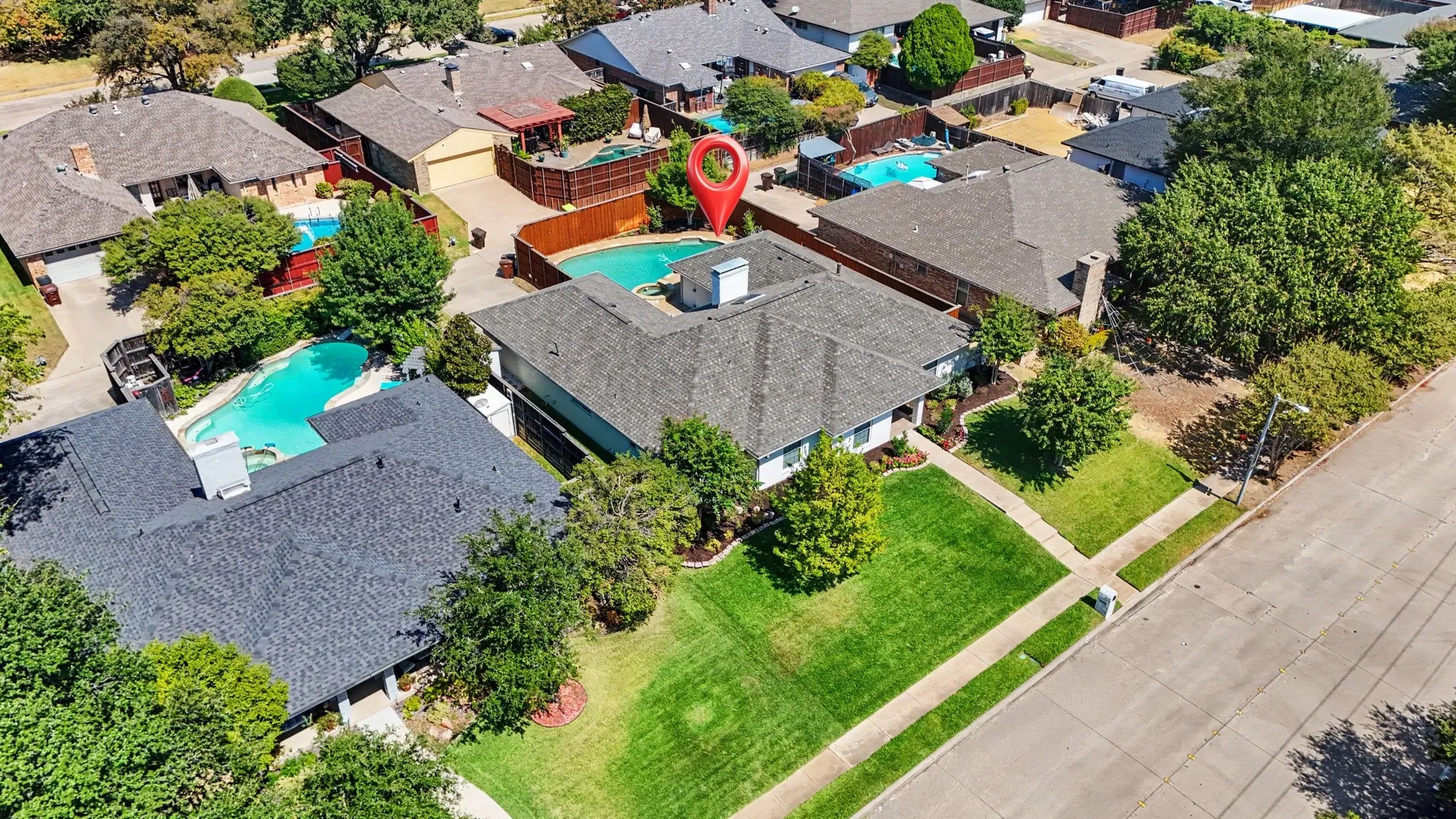 Single Family Residence For Sale in Collin County , 3625 Matterhorn Drive, Plano, Texas 75075, 3 Bedroom, 3 Bathroom, 2 Garage spaces, 2,349 Sqft, built in 1977, mls#21392022, Real Estate Agent in Plano, Homes For Sale in Collin county, Homes For Sale in Plano, Realtor in Plano Texas, Real Estate Brokerage Independent Realty Texas, Luminita Cordes Realtor