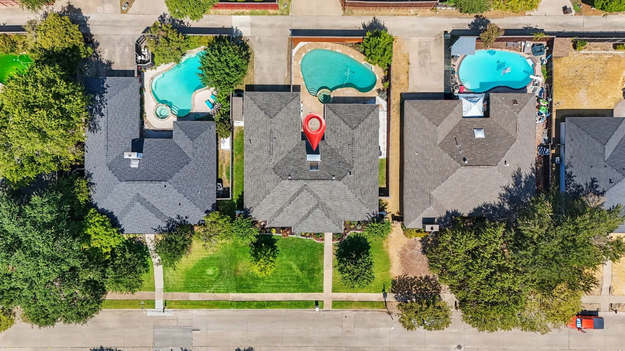 Single Family Residence For Sale in Collin County , 3625 Matterhorn Drive, Plano, Texas 75075, 3 Bedroom, 3 Bathroom, 2 Garage spaces, 2,349 Sqft, built in 1977, mls#21392022, Real Estate Agent in Plano, Homes For Sale in Collin county, Homes For Sale in Plano, Realtor in Plano Texas, Real Estate Brokerage Independent Realty Texas, Luminita Cordes Realtor