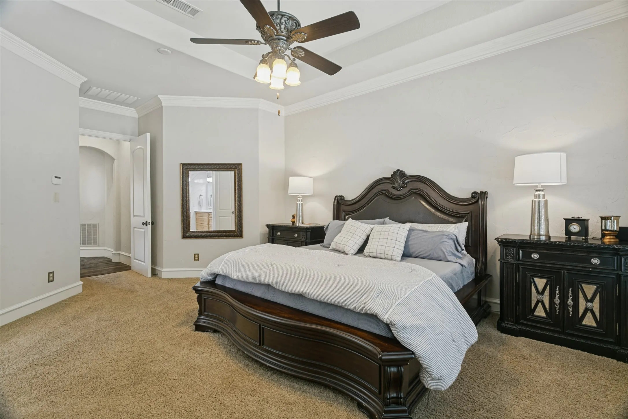 Single Family Residence For Sale in Collin County , 6316 Avalon Woods Drive, Mc Kinney, Texas 75072, 4 Bedroom, 4 Bathroom, 2 Garage spaces, 3,389 Sqft, built in 2010, mls#21393194, Real Estate Agent in Mc Kinney, Homes For Sale in Collin county, Homes For Sale in Mc Kinney, Realtor in Mc Kinney Texas, Real Estate Brokerage Independent Realty Texas, Luminita Cordes Realtor