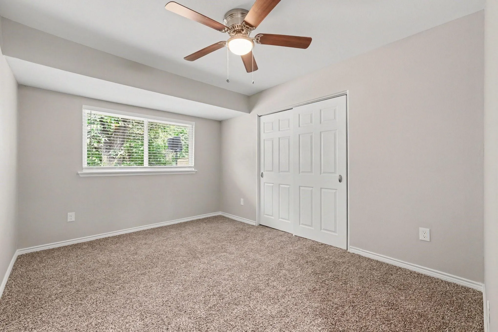 Single Family Residence For Sale in Dallas County , 3001 Harvard Street N, Irving, Texas 75062, 4 Bedroom, 2 Bathroom, Garage spaces, 1,777 Sqft, built in 1962, mls#21394879, Real Estate Agent in Irving, Homes For Sale in Dallas county, Homes For Sale in Irving, Realtor in Irving Texas, Real Estate Brokerage Independent Realty Texas, Luminita Cordes Realtor