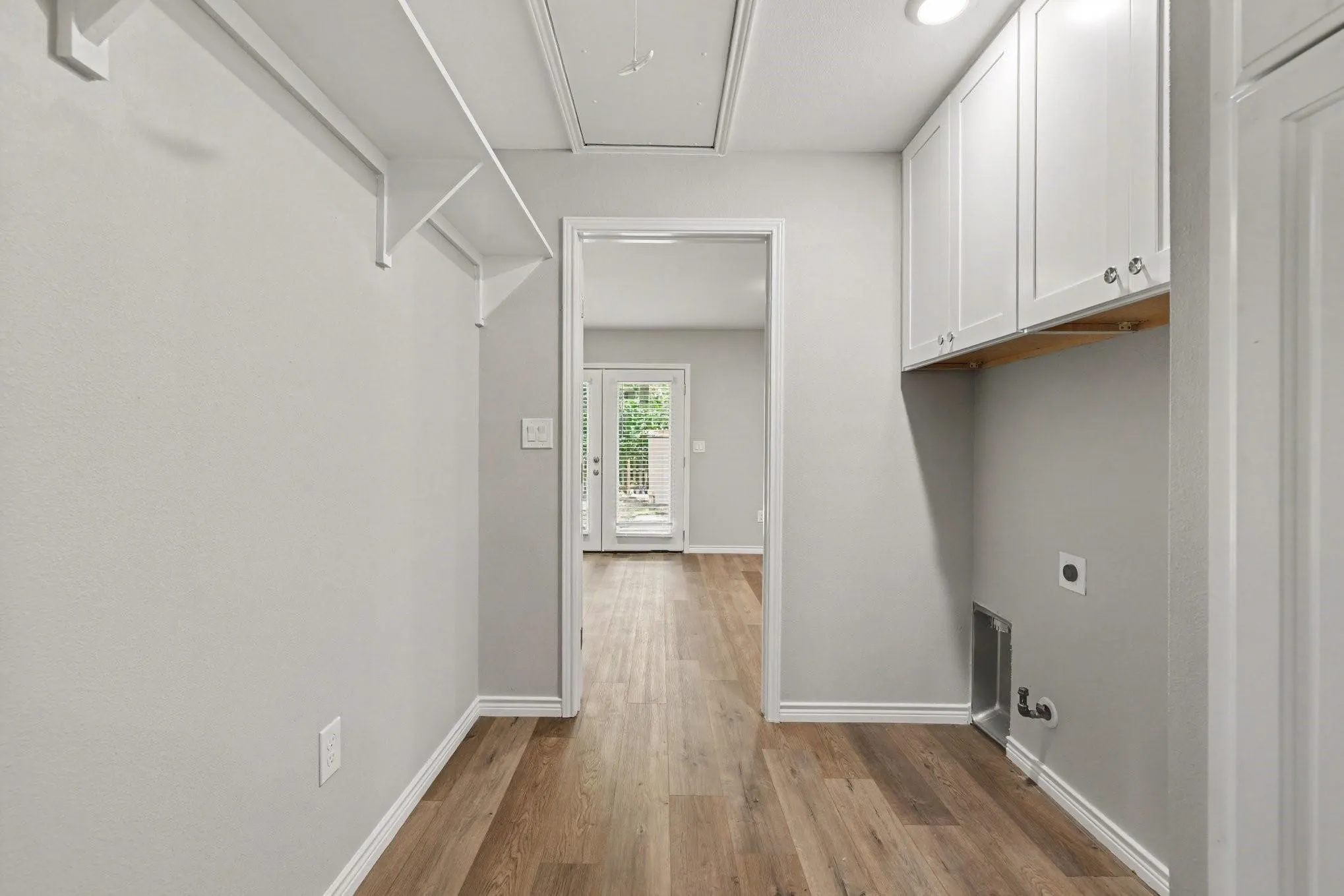 Single Family Residence For Sale in Dallas County , 3001 Harvard Street N, Irving, Texas 75062, 4 Bedroom, 2 Bathroom, Garage spaces, 1,777 Sqft, built in 1962, mls#21394879, Real Estate Agent in Irving, Homes For Sale in Dallas county, Homes For Sale in Irving, Realtor in Irving Texas, Real Estate Brokerage Independent Realty Texas, Luminita Cordes Realtor
