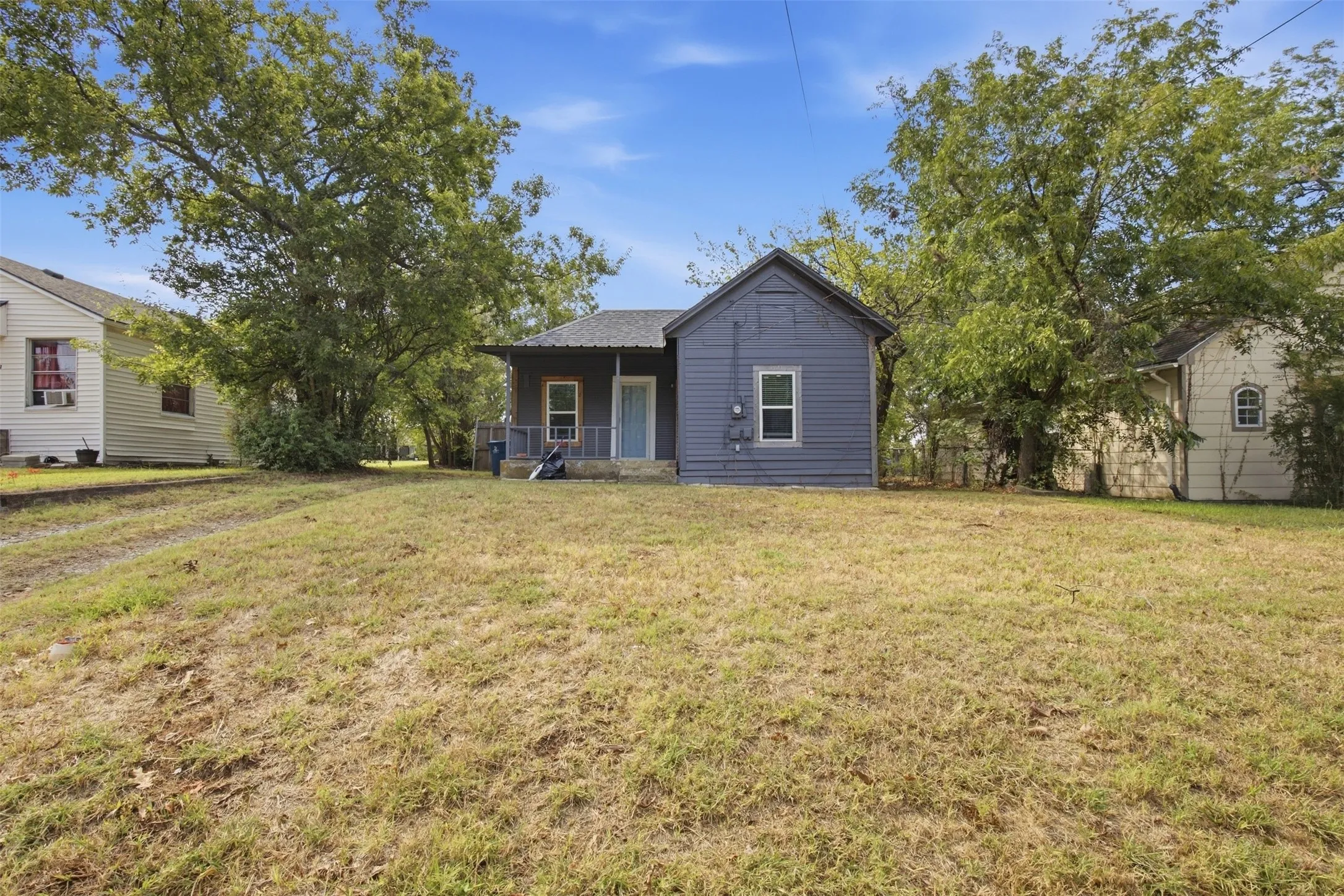 Single Family Residence For Rent