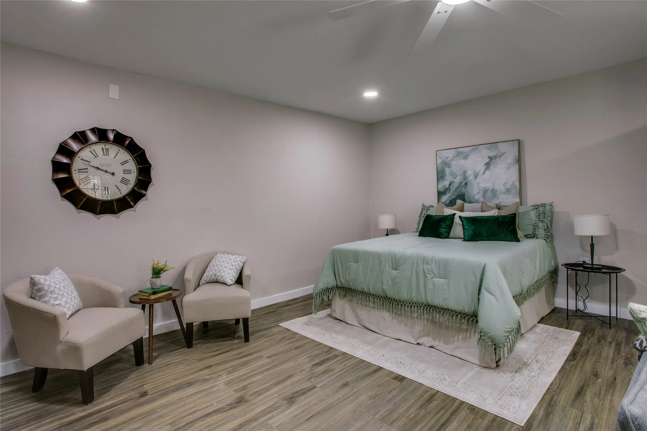 Single Family Residence For Sale in Dallas County , 2635 Gladstone Drive, Dallas, Texas 75211, 2 Bedroom, 2 Bathroom, Garage spaces, 968 Sqft, built in 1940, mls#21395568, Real Estate Agent in Dallas, Homes For Sale in Dallas county, Homes For Sale in Dallas, Realtor in Dallas Texas, Real Estate Brokerage Independent Realty Texas, Luminita Cordes Realtor