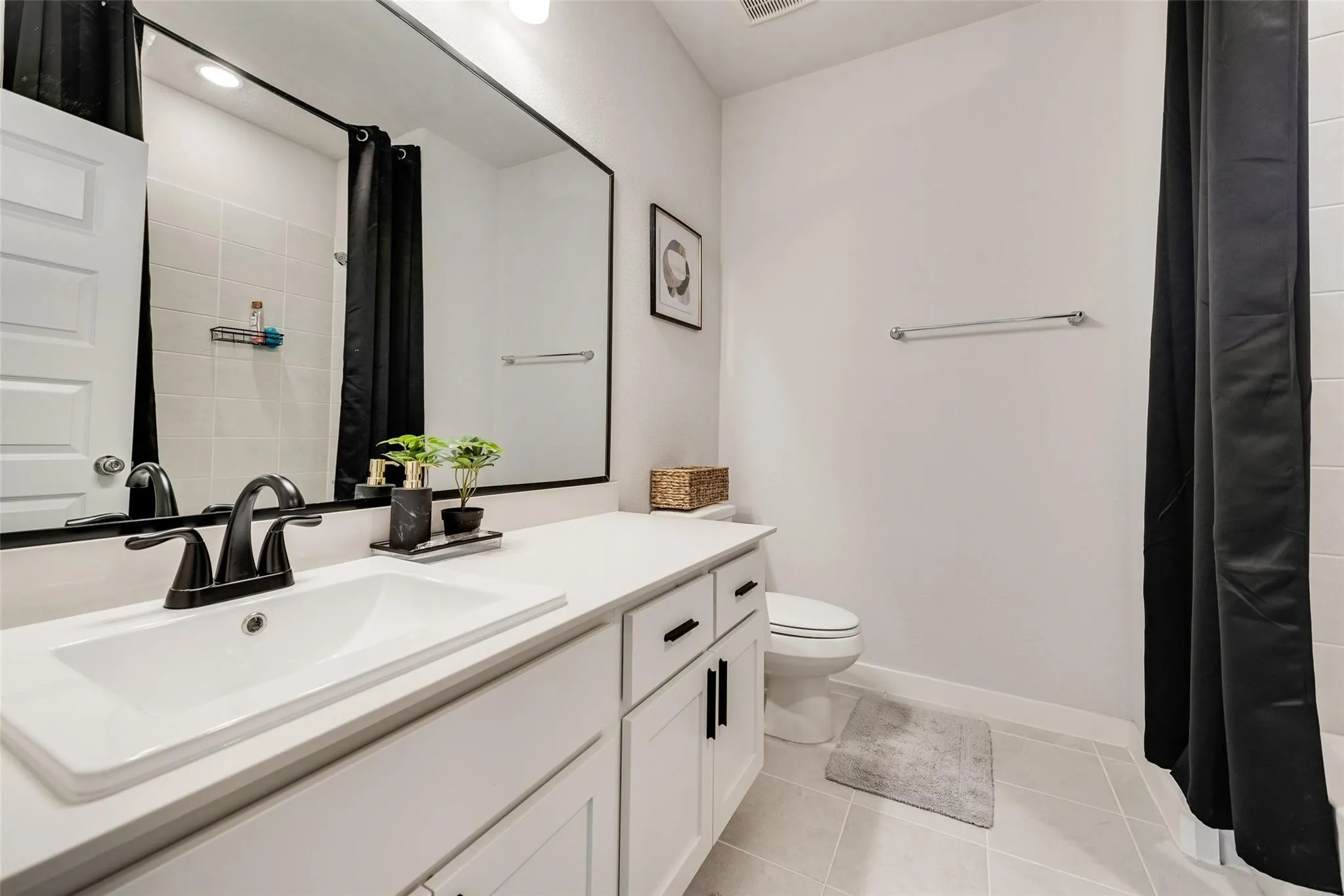 Single Family Residence For Rent in Denton County , 1201 Cinco Treaty Trail, Fort Worth, Texas 76052, 4 Bedroom, 3 Bathroom, 3 Garage spaces, 2,426 Sqft, built in 2023, mls#21395569, Real Estate Agent in Fort Worth, Homes For Rent in Denton county, Homes For Rent in Fort Worth, Realtor in Fort Worth Texas, Real Estate Brokerage Independent Realty Texas, Luminita Cordes Realtor