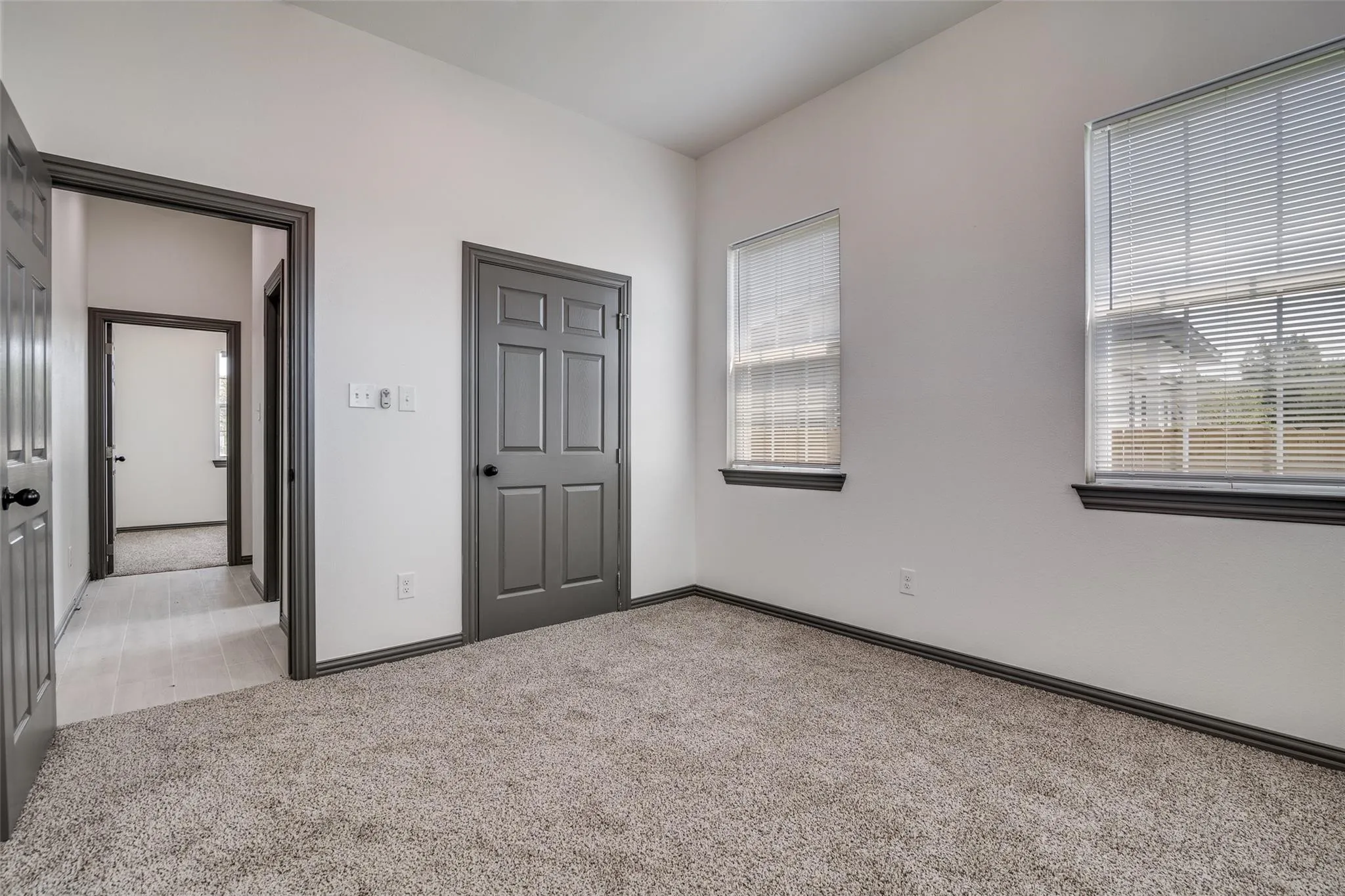 Single Family Residence For Sale in Hunt County , 701 Lakeland Drive, West Tawakoni, Texas 75474, 3 Bedroom, 2 Bathroom, 2 Garage spaces, 1,652 Sqft, built in 2023, mls#21394029, Real Estate Agent in West Tawakoni, Homes For Sale in Hunt county, Homes For Sale in West Tawakoni, Realtor in West Tawakoni Texas, Real Estate Brokerage Independent Realty Texas, Luminita Cordes Realtor