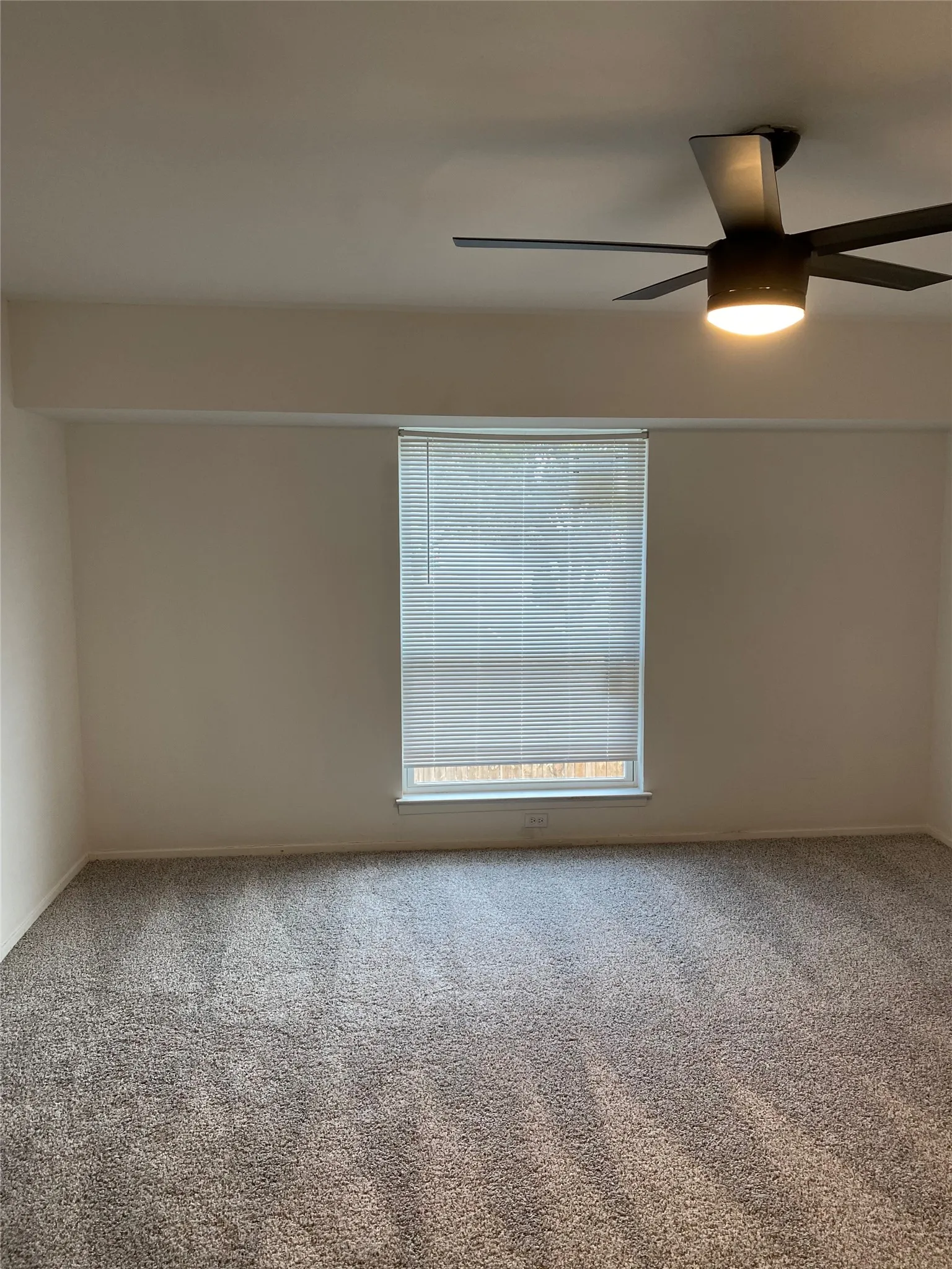 Condominium For Rent in Dallas County , 12888 Montfort Drive 216, Dallas, Texas 75230, 2 Bedroom, 2 Bathroom, Garage spaces, 1,044 Sqft, built in 1968, mls#21388916, Real Estate Agent in Dallas, Homes For Rent in Dallas county, Homes For Rent in Dallas, Realtor in Dallas Texas, Real Estate Brokerage Independent Realty Texas, Luminita Cordes Realtor