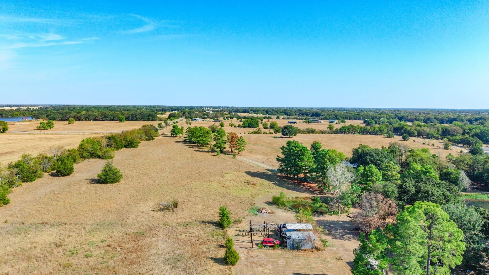 Mobile Home For Sale in Hunt County , 7161 County Road 3223, Lone Oak, Texas 75453, 3 Bedroom, 2 Bathroom, Garage spaces, 1,960 Sqft, built in 1996, mls#21395577, Real Estate Agent in Lone Oak, Homes For Sale in Hunt county, Homes For Sale in Lone Oak, Realtor in Lone Oak Texas, Real Estate Brokerage Independent Realty Texas, Luminita Cordes Realtor