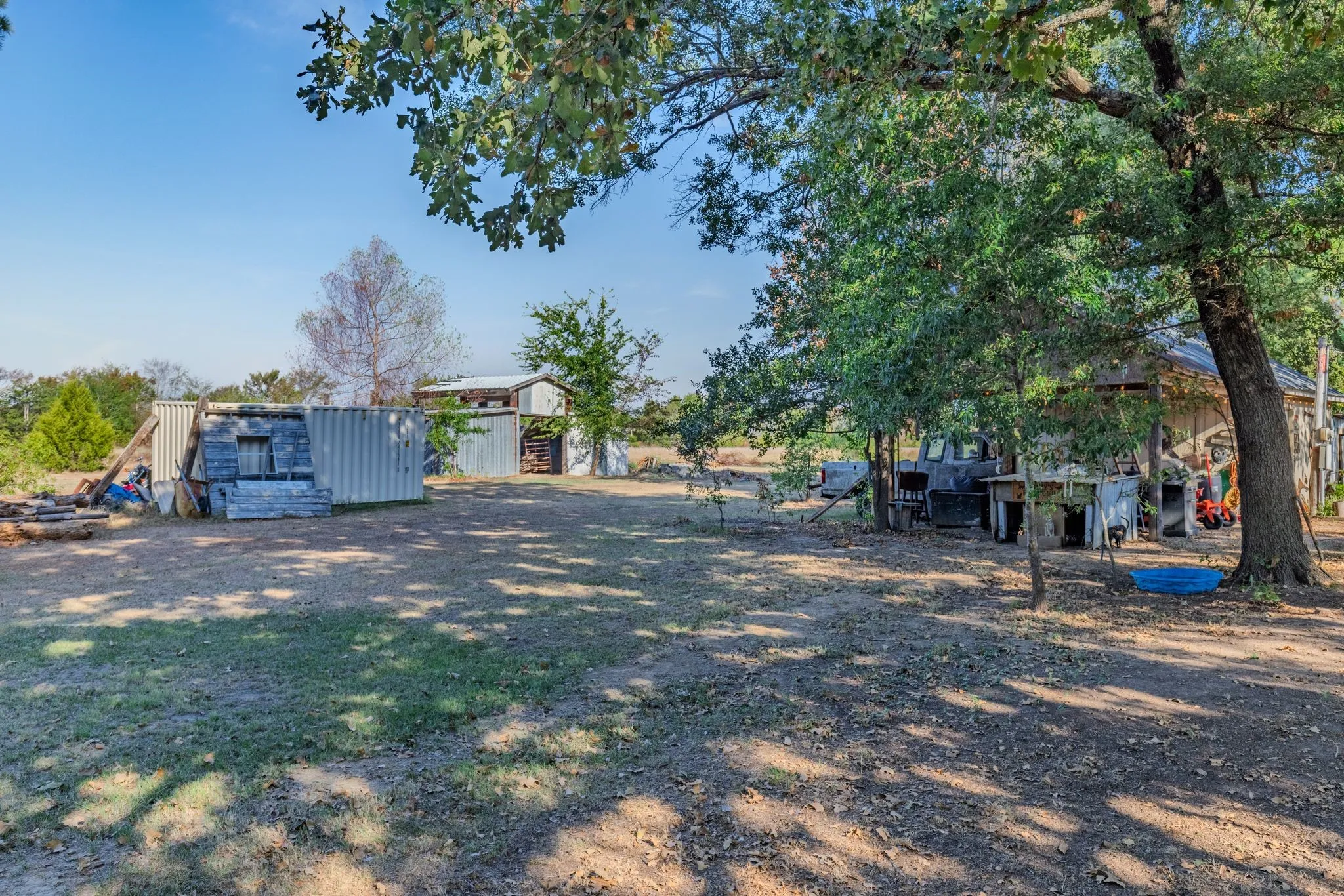 Mobile Home For Sale in Hunt County , 7161 County Road 3223, Lone Oak, Texas 75453, 3 Bedroom, 2 Bathroom, Garage spaces, 1,960 Sqft, built in 1996, mls#21395577, Real Estate Agent in Lone Oak, Homes For Sale in Hunt county, Homes For Sale in Lone Oak, Realtor in Lone Oak Texas, Real Estate Brokerage Independent Realty Texas, Luminita Cordes Realtor
