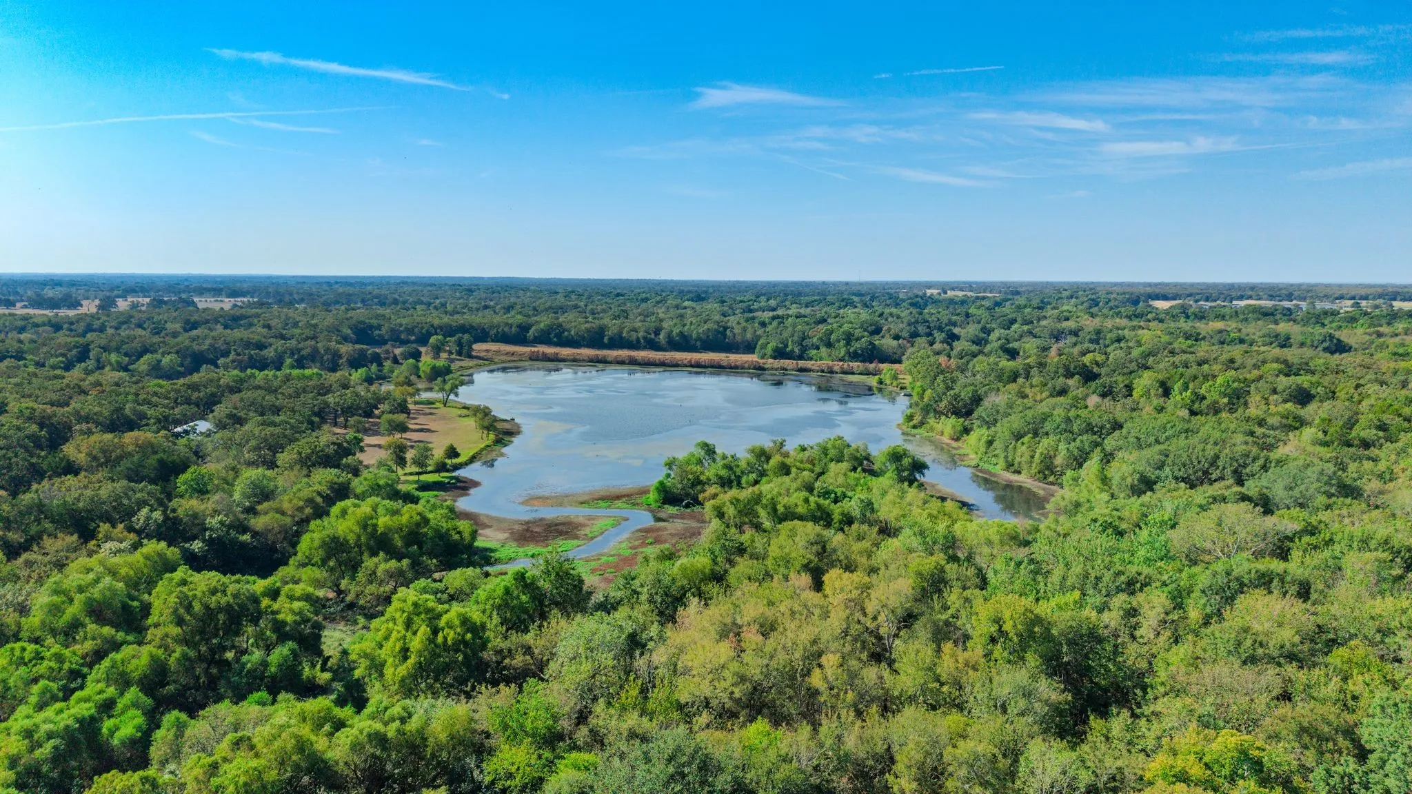 Mobile Home For Sale in Hunt County , 7161 County Road 3223, Lone Oak, Texas 75453, 3 Bedroom, 2 Bathroom, Garage spaces, 1,960 Sqft, built in 1996, mls#21395577, Real Estate Agent in Lone Oak, Homes For Sale in Hunt county, Homes For Sale in Lone Oak, Realtor in Lone Oak Texas, Real Estate Brokerage Independent Realty Texas, Luminita Cordes Realtor