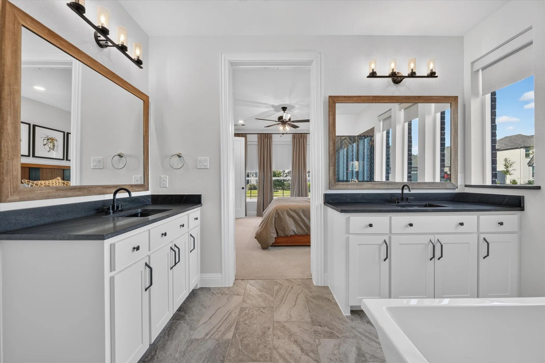 Single Family Residence For Sale in Ellis County , 3502 Burdock Lane, Venus, Texas 76084, 5 Bedroom, 4 Bathroom, 2 Garage spaces, 3,130 Sqft, built in 2025, mls#21395508, Real Estate Agent in Venus, Homes For Sale in Ellis county, Homes For Sale in Venus, Realtor in Venus Texas, Real Estate Brokerage Independent Realty Texas, Luminita Cordes Realtor