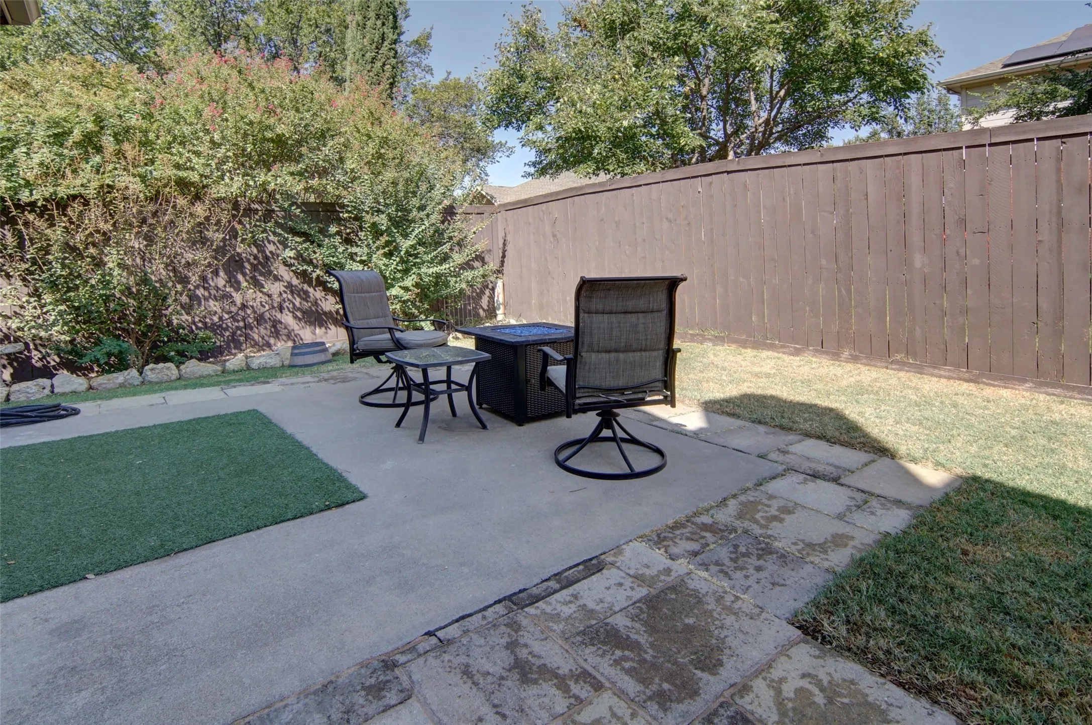 Single Family Residence For Sale in Tarrant County , 6505 Aberdeen Drive, North Richland Hills, Texas 76180, 4 Bedroom, 3 Bathroom, 2 Garage spaces, 2,515 Sqft, built in 2002, mls#21394634, Real Estate Agent in North Richland Hills, Homes For Sale in Tarrant county, Homes For Sale in North Richland Hills, Realtor in North Richland Hills Texas, Real Estate Brokerage Independent Realty Texas, Luminita Cordes Realtor