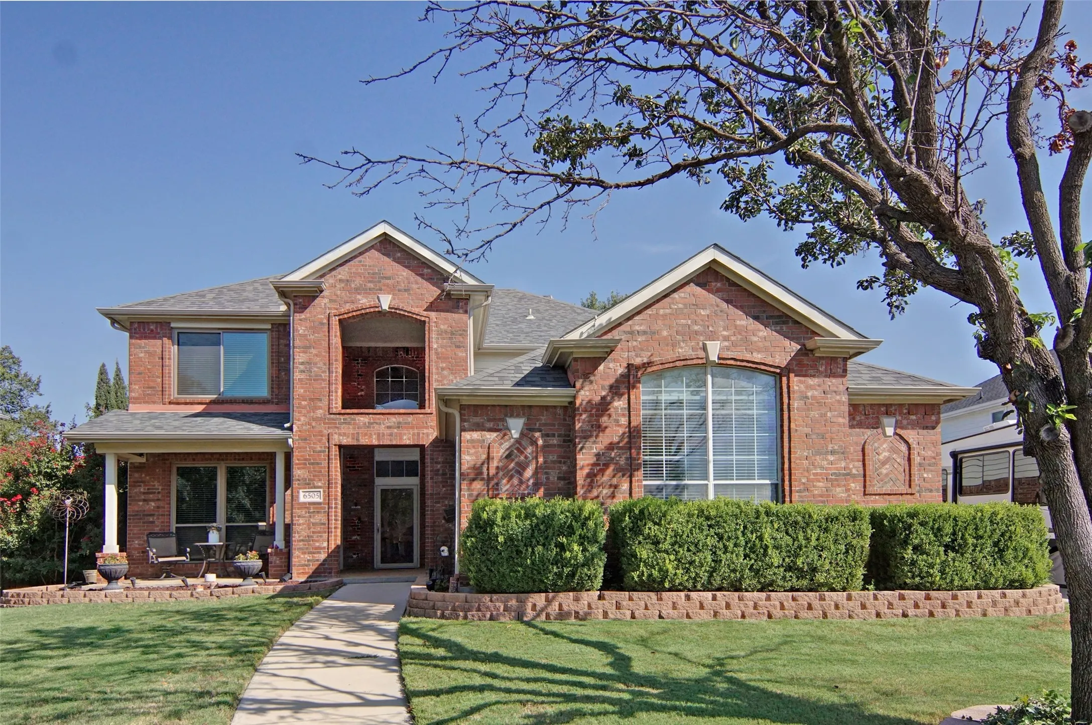 Single Family Residence For Sale