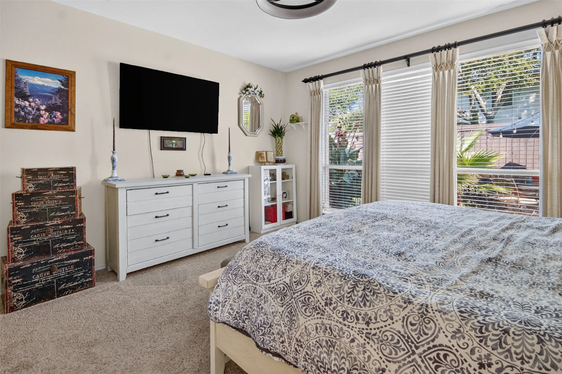 Single Family Residence For Sale in Tarrant County , 6505 Aberdeen Drive, North Richland Hills, Texas 76180, 4 Bedroom, 3 Bathroom, 2 Garage spaces, 2,515 Sqft, built in 2002, mls#21394634, Real Estate Agent in North Richland Hills, Homes For Sale in Tarrant county, Homes For Sale in North Richland Hills, Realtor in North Richland Hills Texas, Real Estate Brokerage Independent Realty Texas, Luminita Cordes Realtor