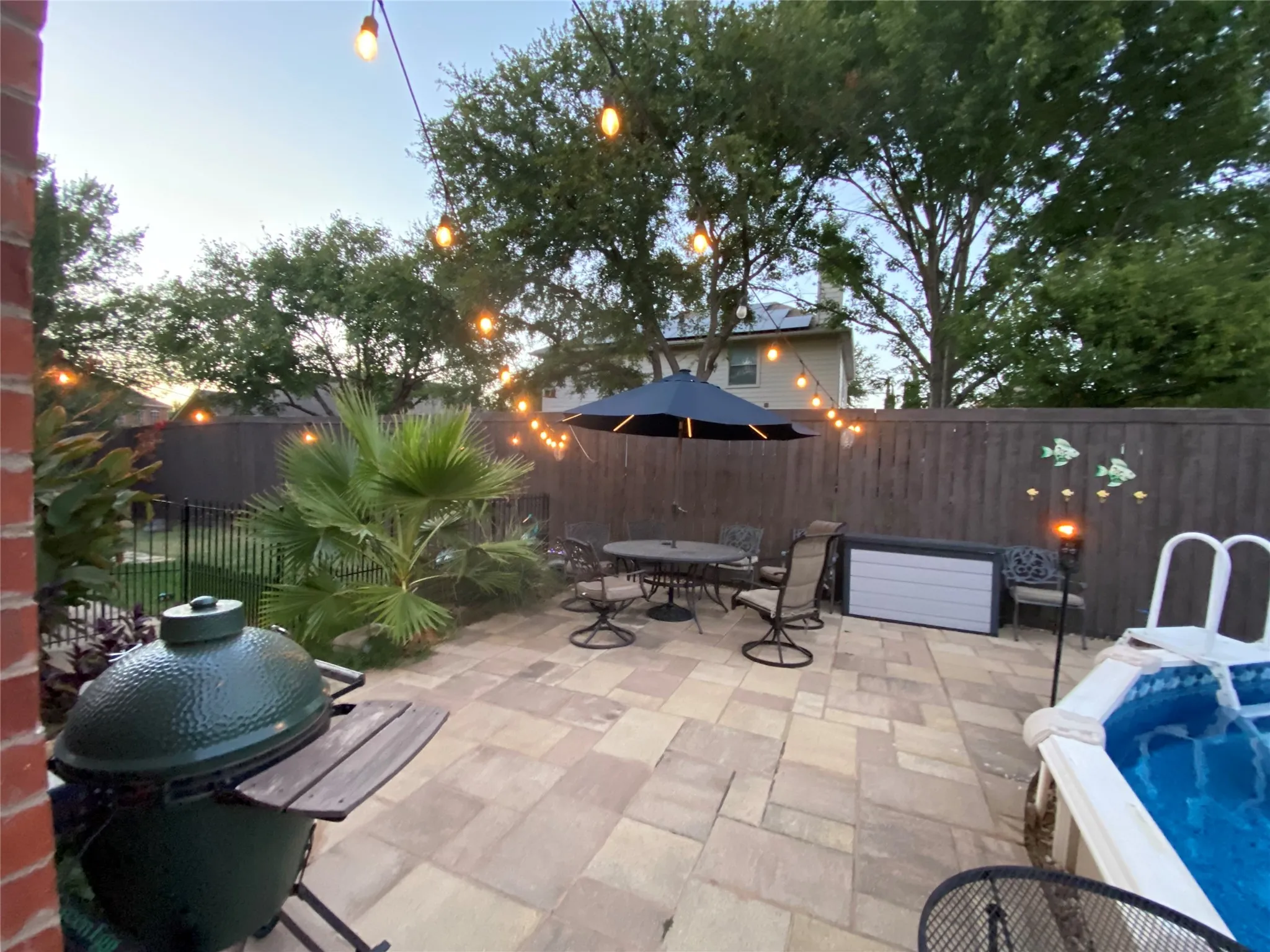 Single Family Residence For Sale in Tarrant County , 6505 Aberdeen Drive, North Richland Hills, Texas 76180, 4 Bedroom, 3 Bathroom, 2 Garage spaces, 2,515 Sqft, built in 2002, mls#21394634, Real Estate Agent in North Richland Hills, Homes For Sale in Tarrant county, Homes For Sale in North Richland Hills, Realtor in North Richland Hills Texas, Real Estate Brokerage Independent Realty Texas, Luminita Cordes Realtor